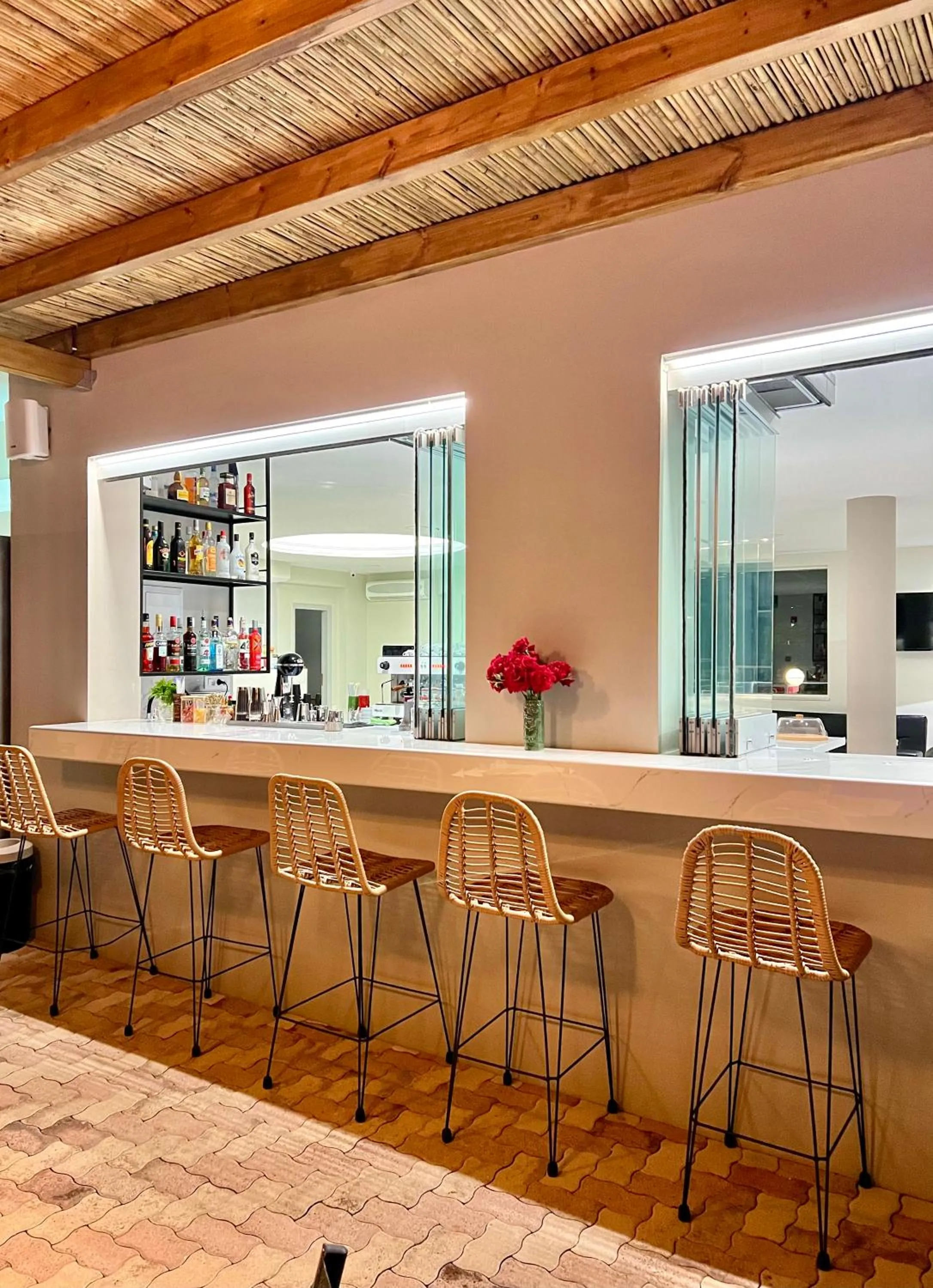 Lounge or bar in Mediterranea Apartments