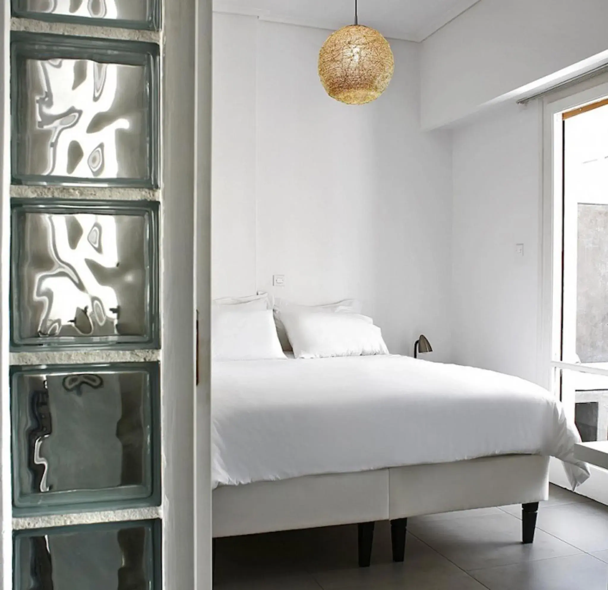 Acropolis Charming Apartment with Large Balcony - DM17 Acropolis Charming Apartment with Large Balcony - DM17