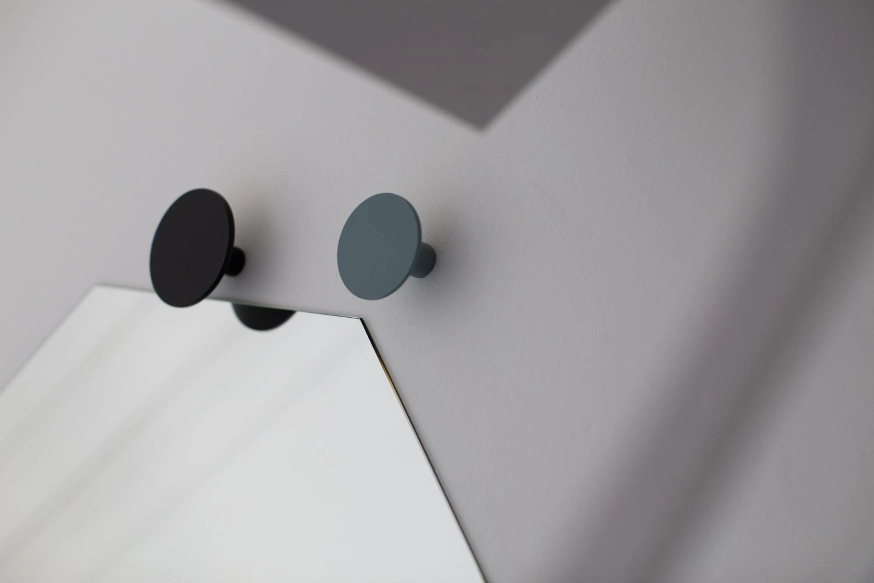 Decorative detail in Suite Inn Catania