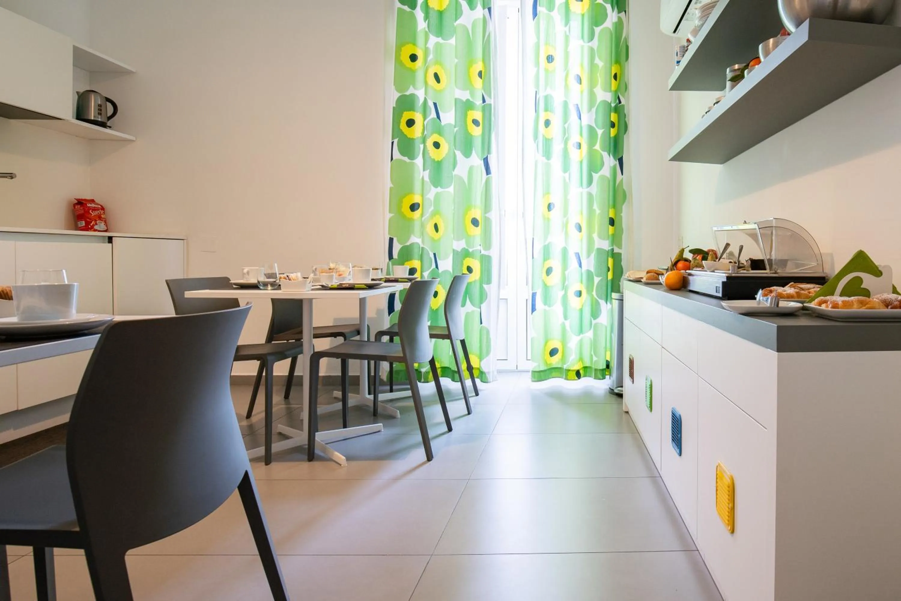 Breakfast in Suite Inn Catania