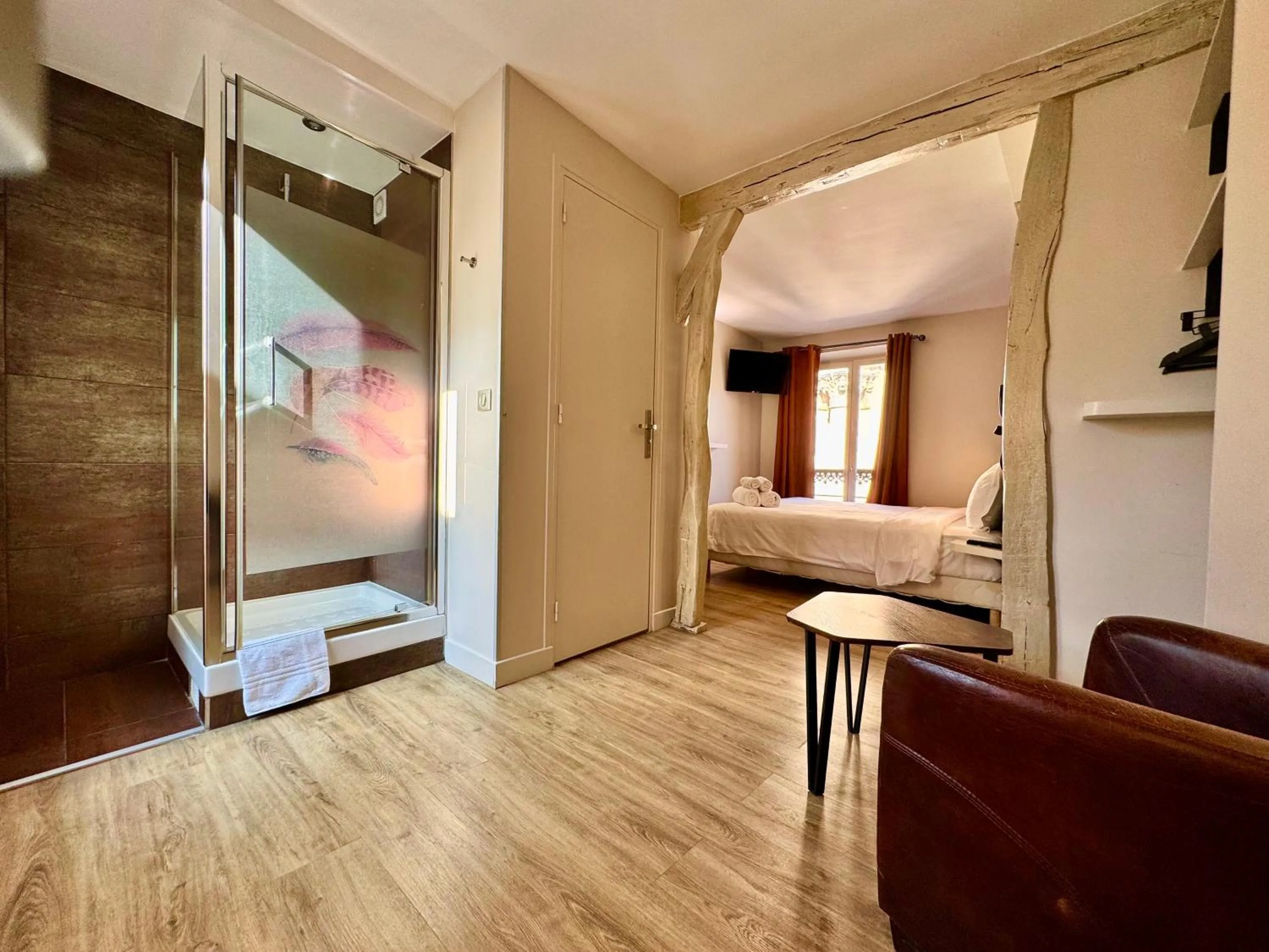 Living room in Hotel Nation Montmartre