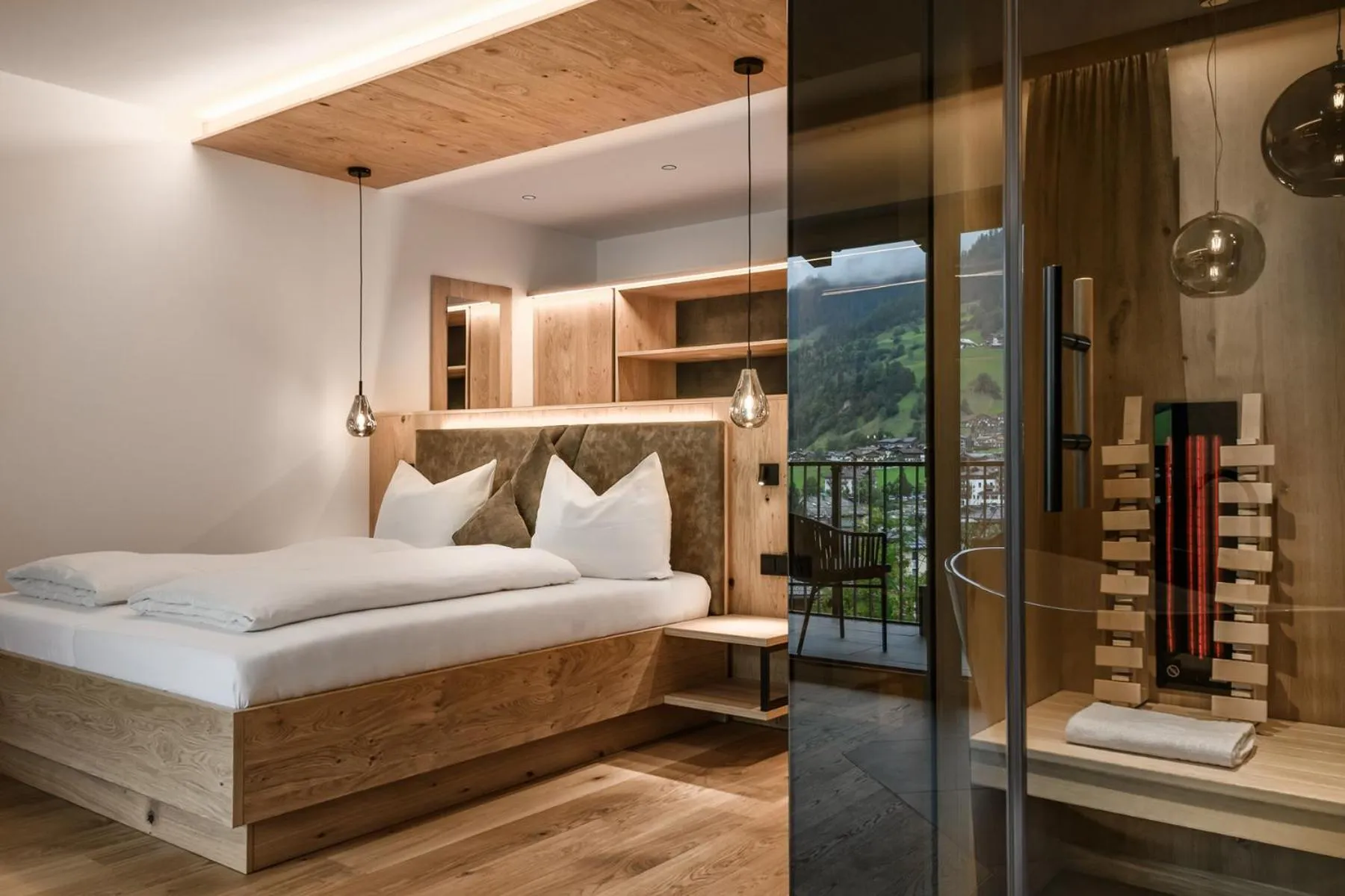 Bed in Hotel Hubertushof