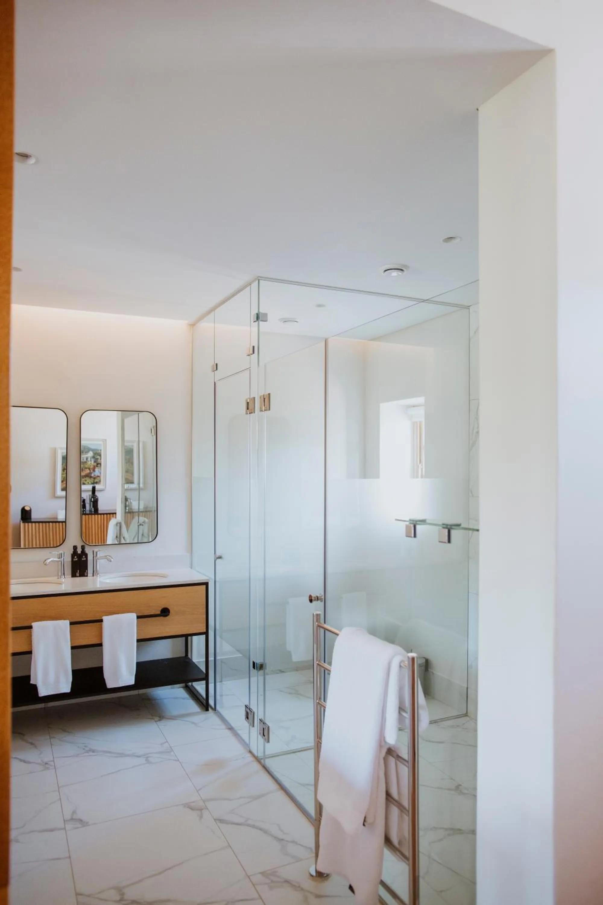 Shower in Laborie Estate