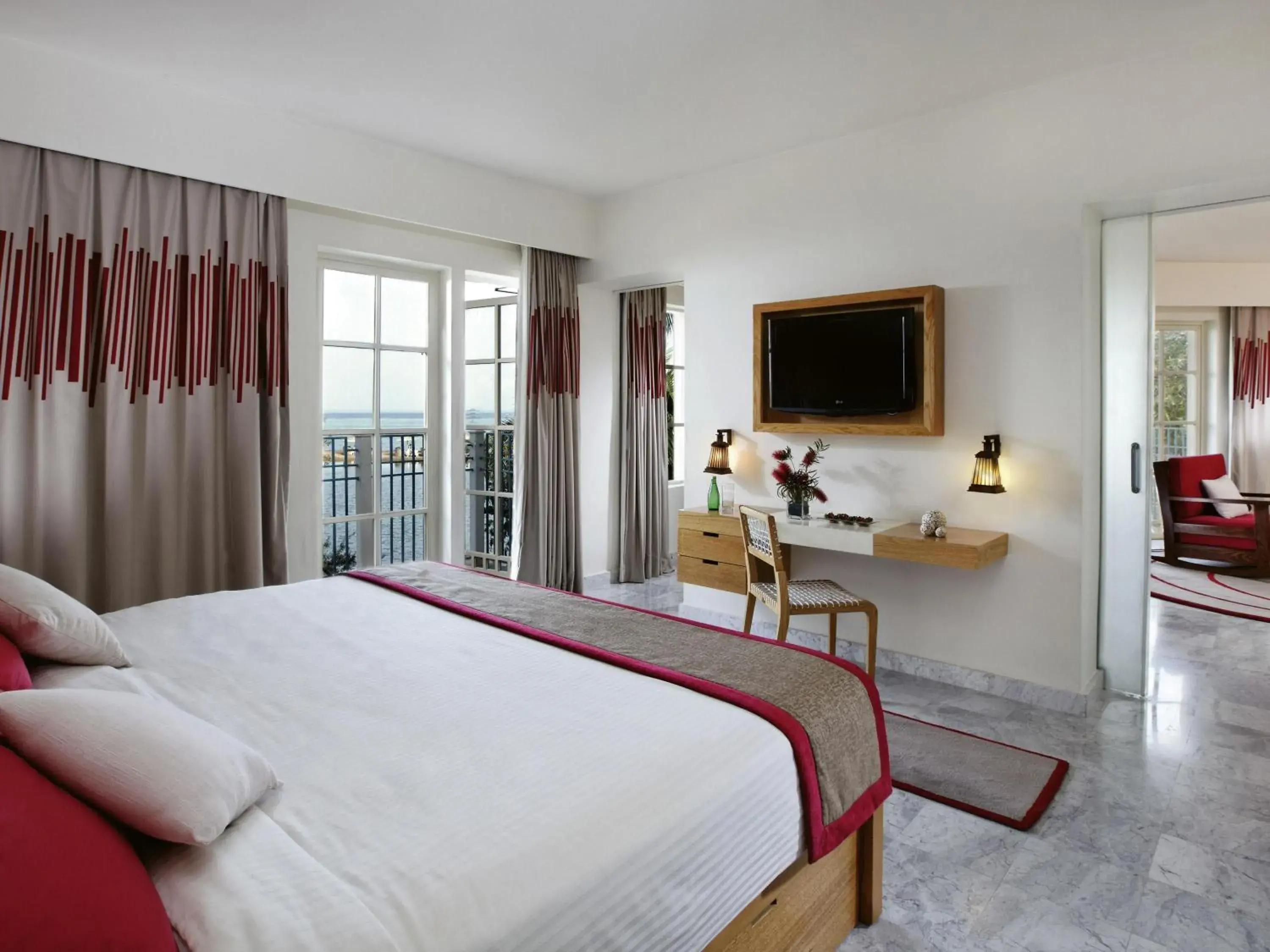 Bedroom, Bed in Movenpick Resort & Spa El Gouna Bedroom, Bed in Movenpick Resort & Spa El Gouna