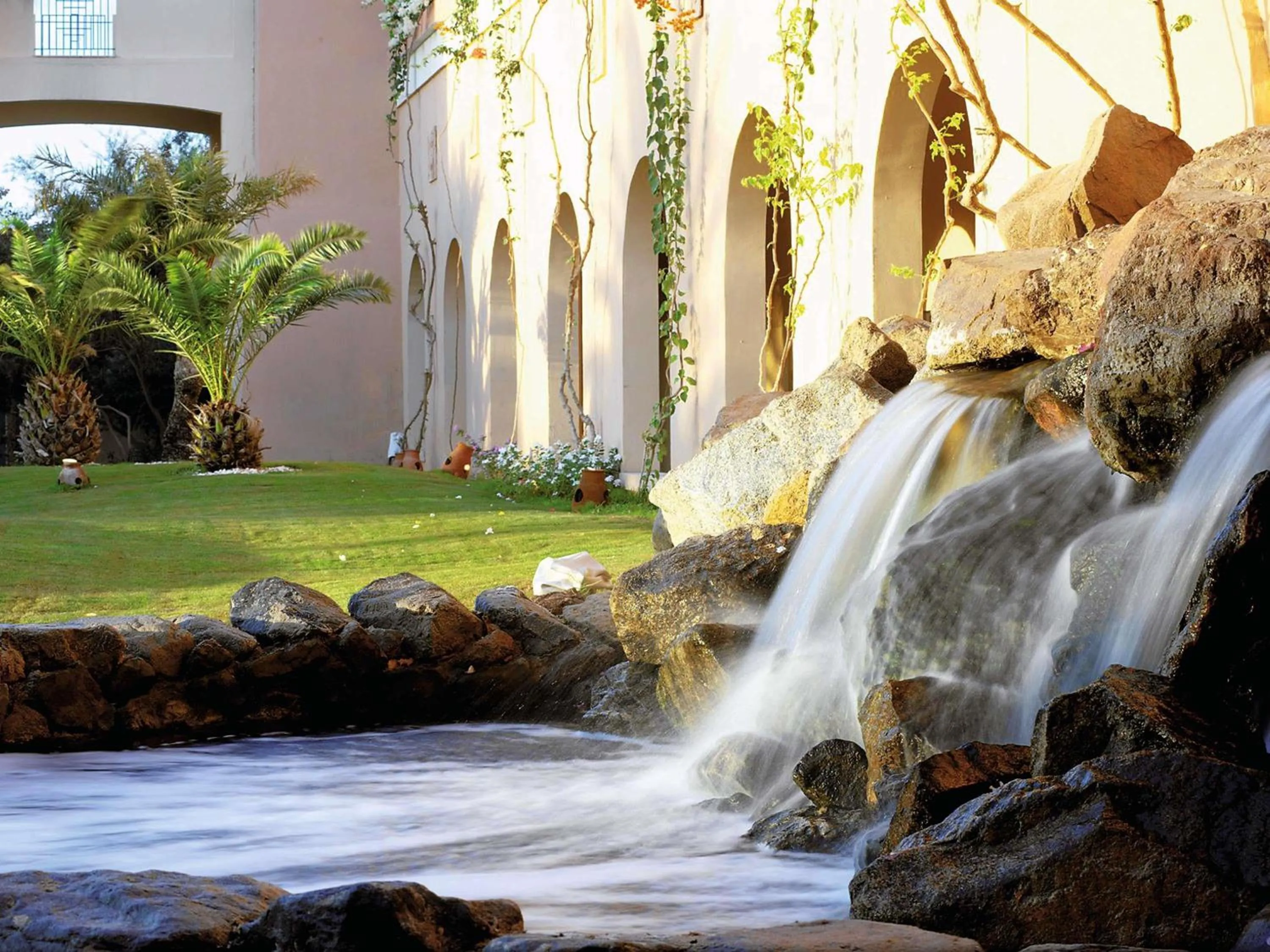 Day in Movenpick Resort & Spa El Gouna