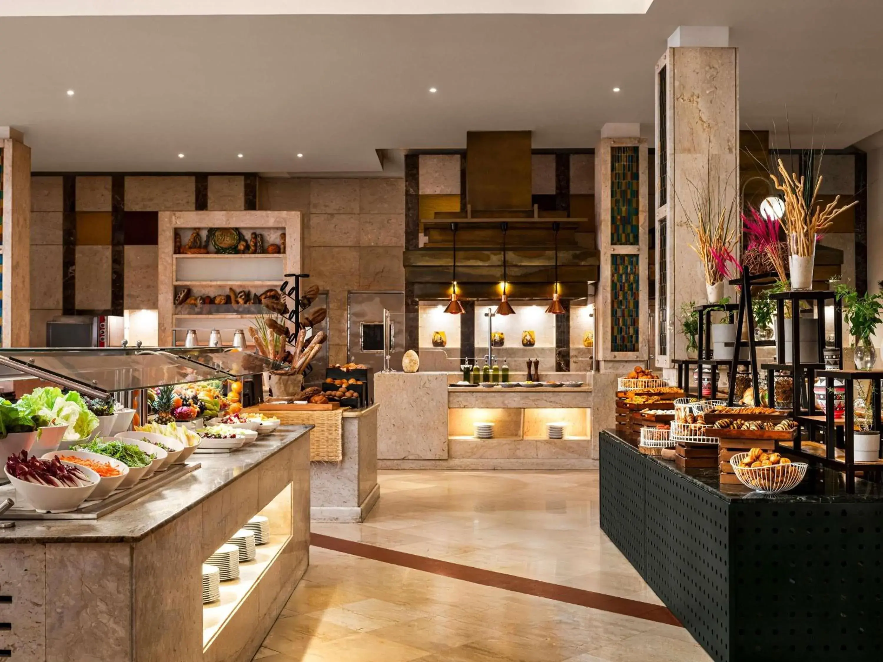 Restaurant/places to eat in Movenpick Resort & Spa El Gouna Restaurant/places to eat in Movenpick Resort & Spa El Gouna