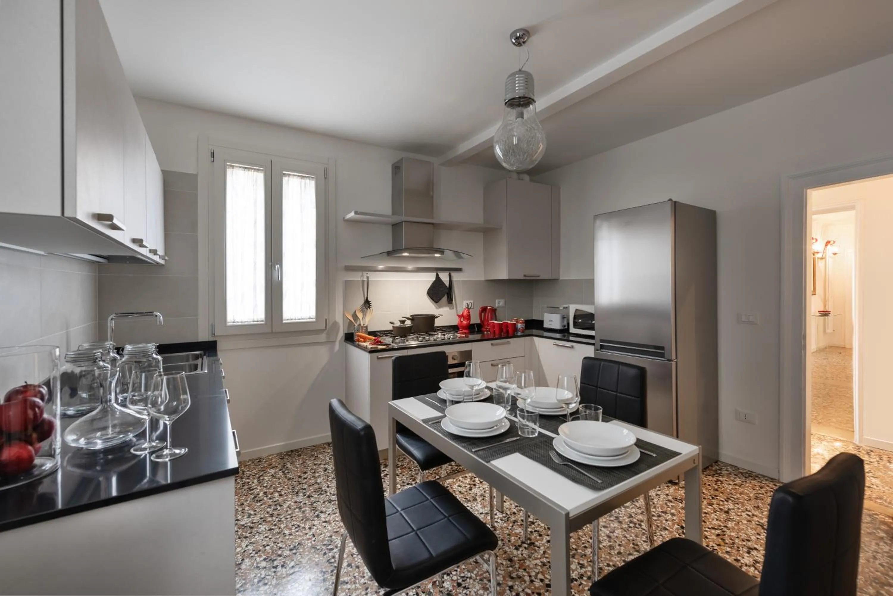 Coffee/tea facilities, Kitchen/Kitchenette in Ad Place Venice