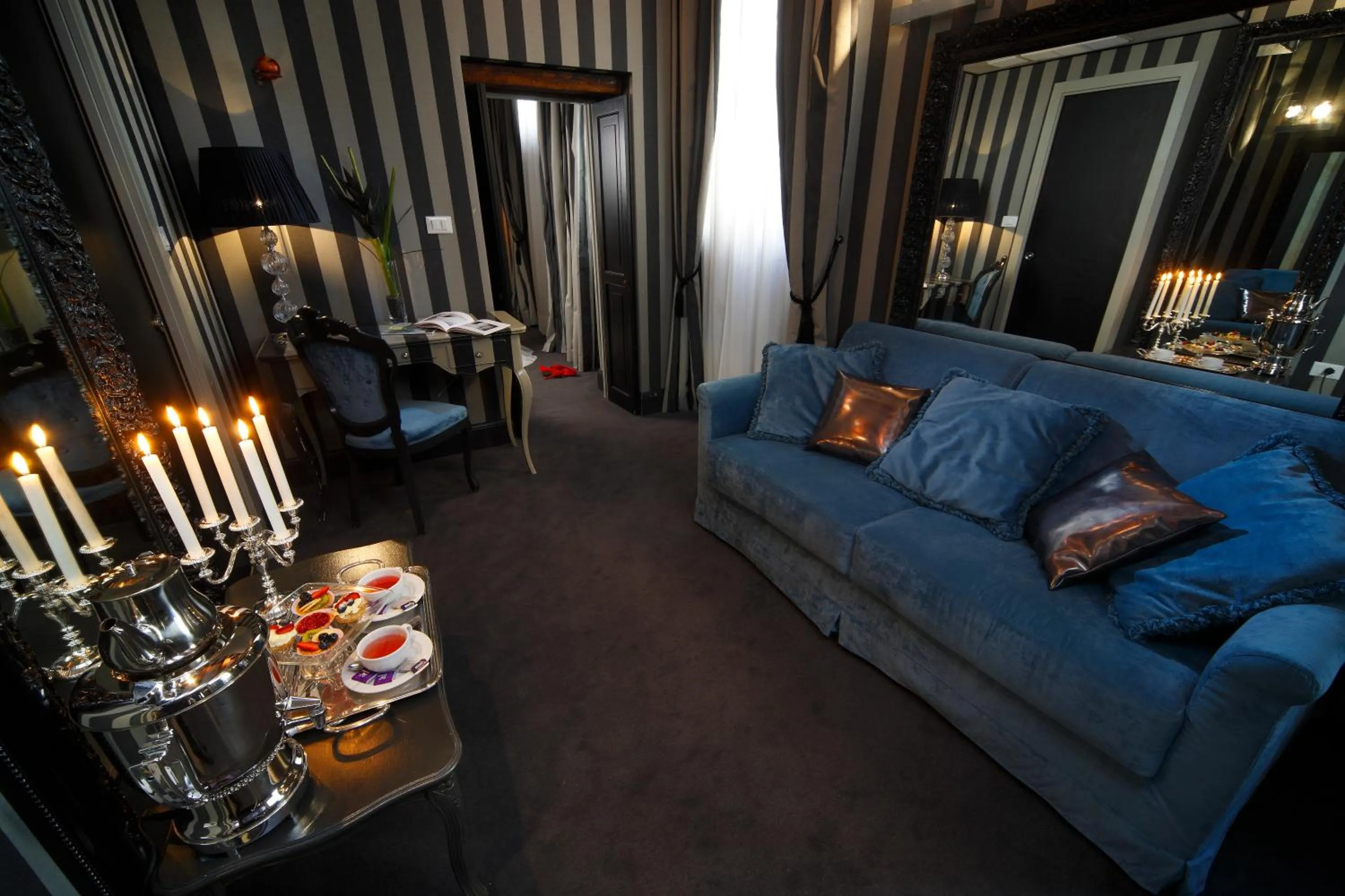 Living room, Seating Area in Ad Place Venice