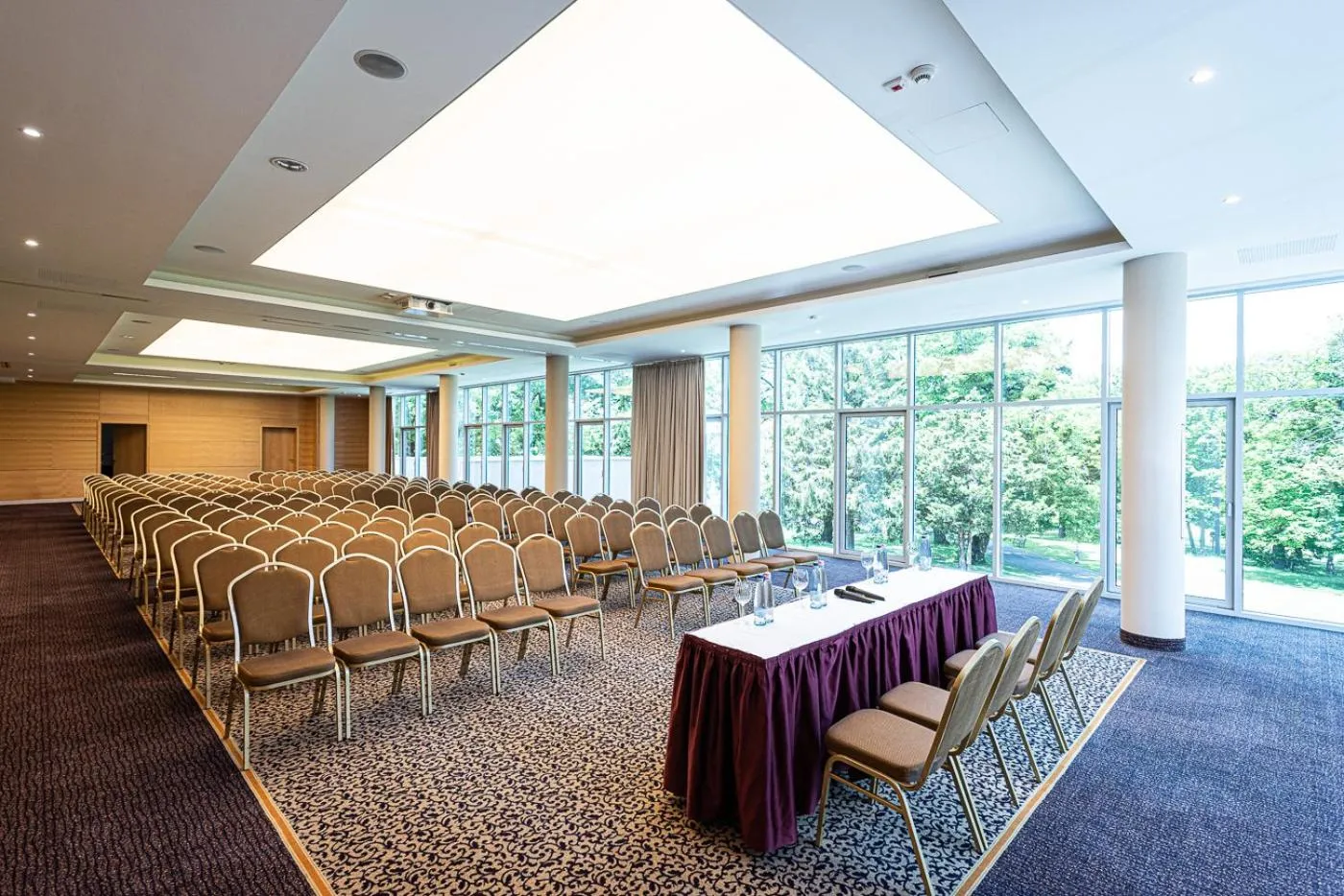 Meeting/conference room in La Contessa Castle Hotel