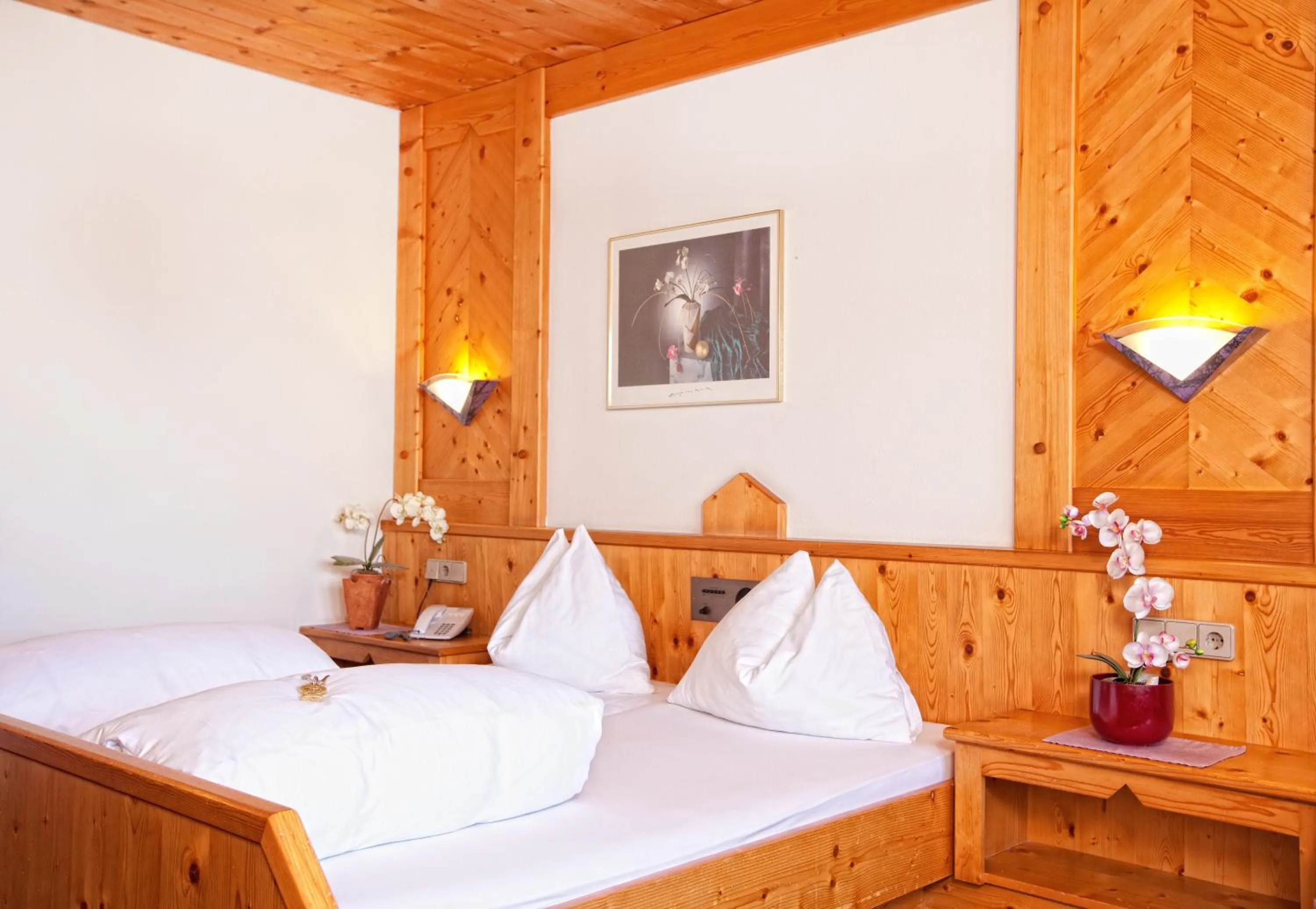 Photo of the whole room, Bed in Appartementhaus zum Holzknecht am See