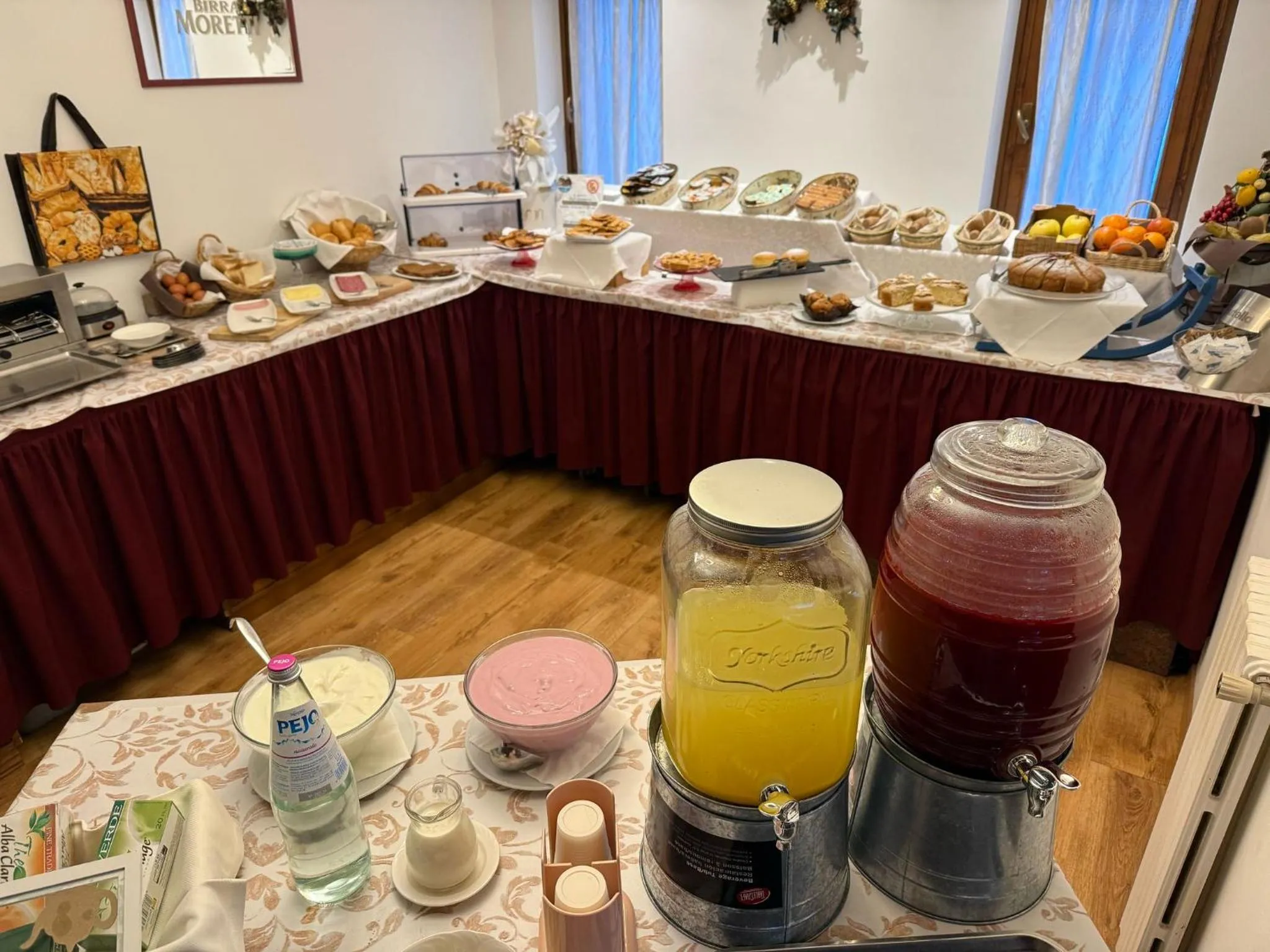 Food and drinks in Hotel Marianna