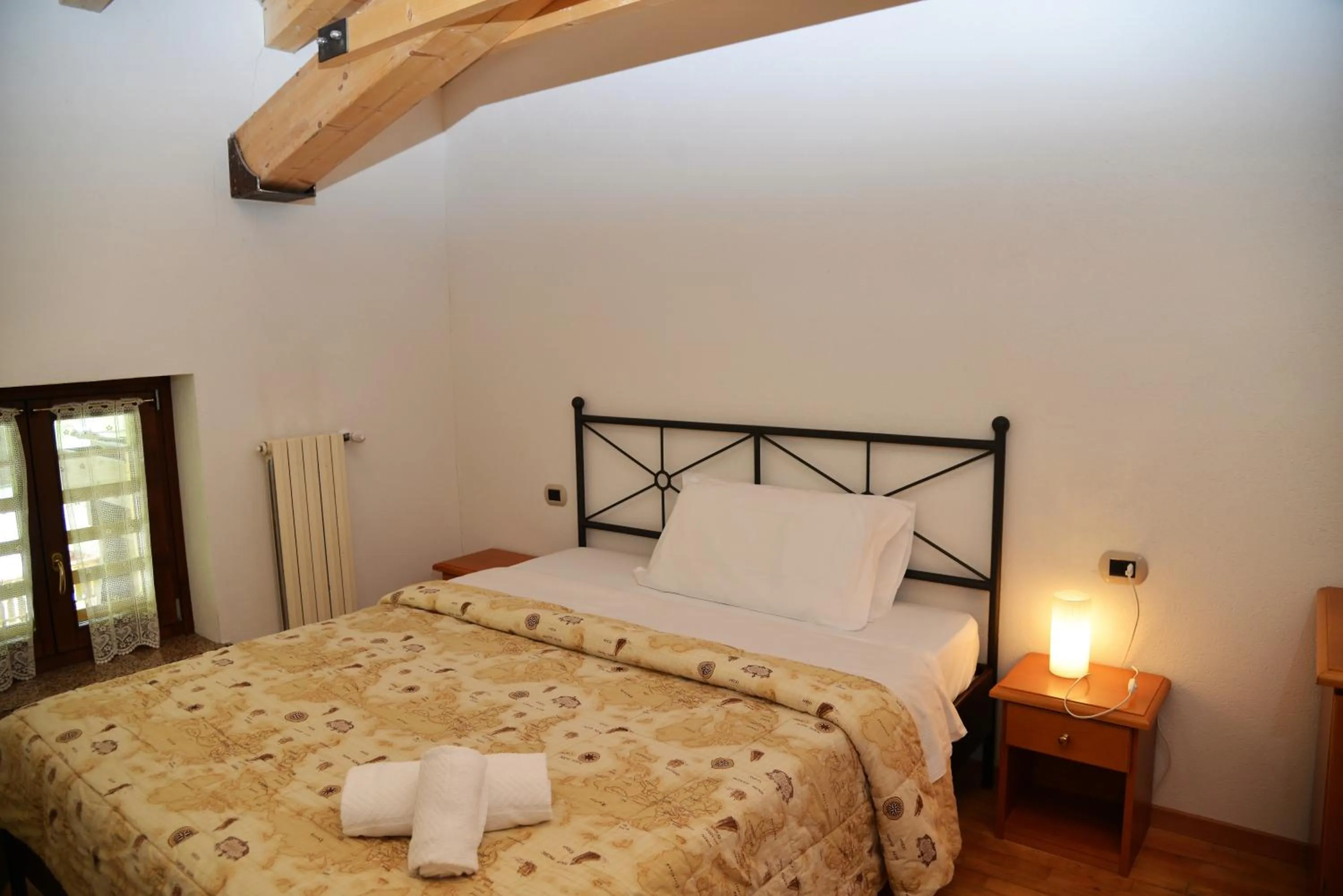 Bed in Hotel Marianna