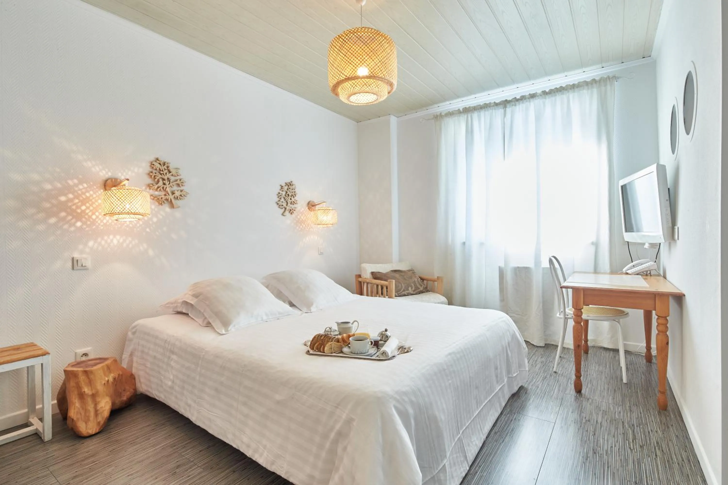 Bed in Hôtel Restaurant Au Cygne