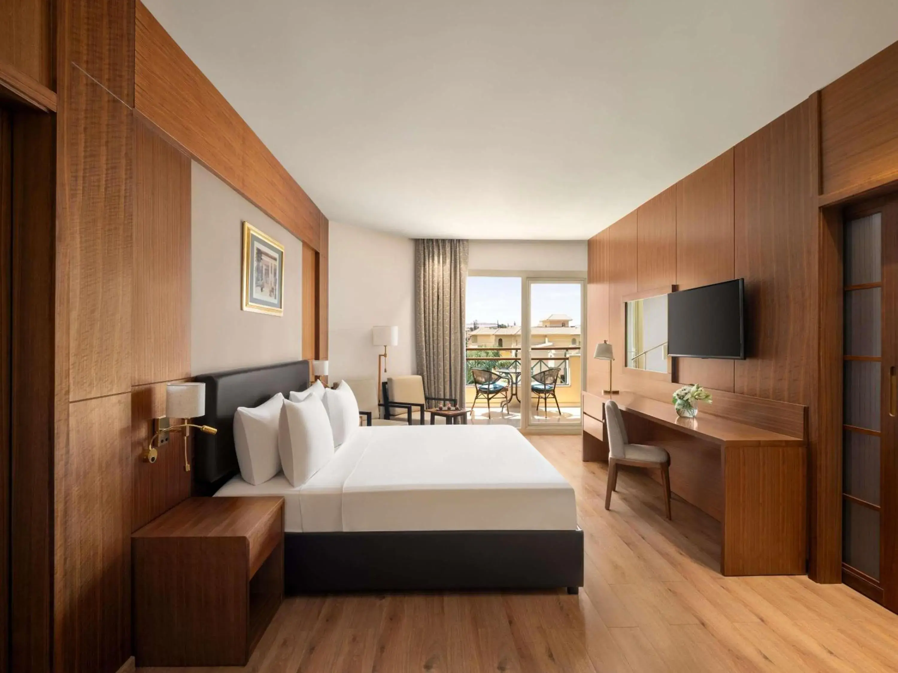 Bedroom, Bed in Mövenpick Hotel Cairo - Media City Bedroom, Bed in Mövenpick Hotel Cairo - Media City