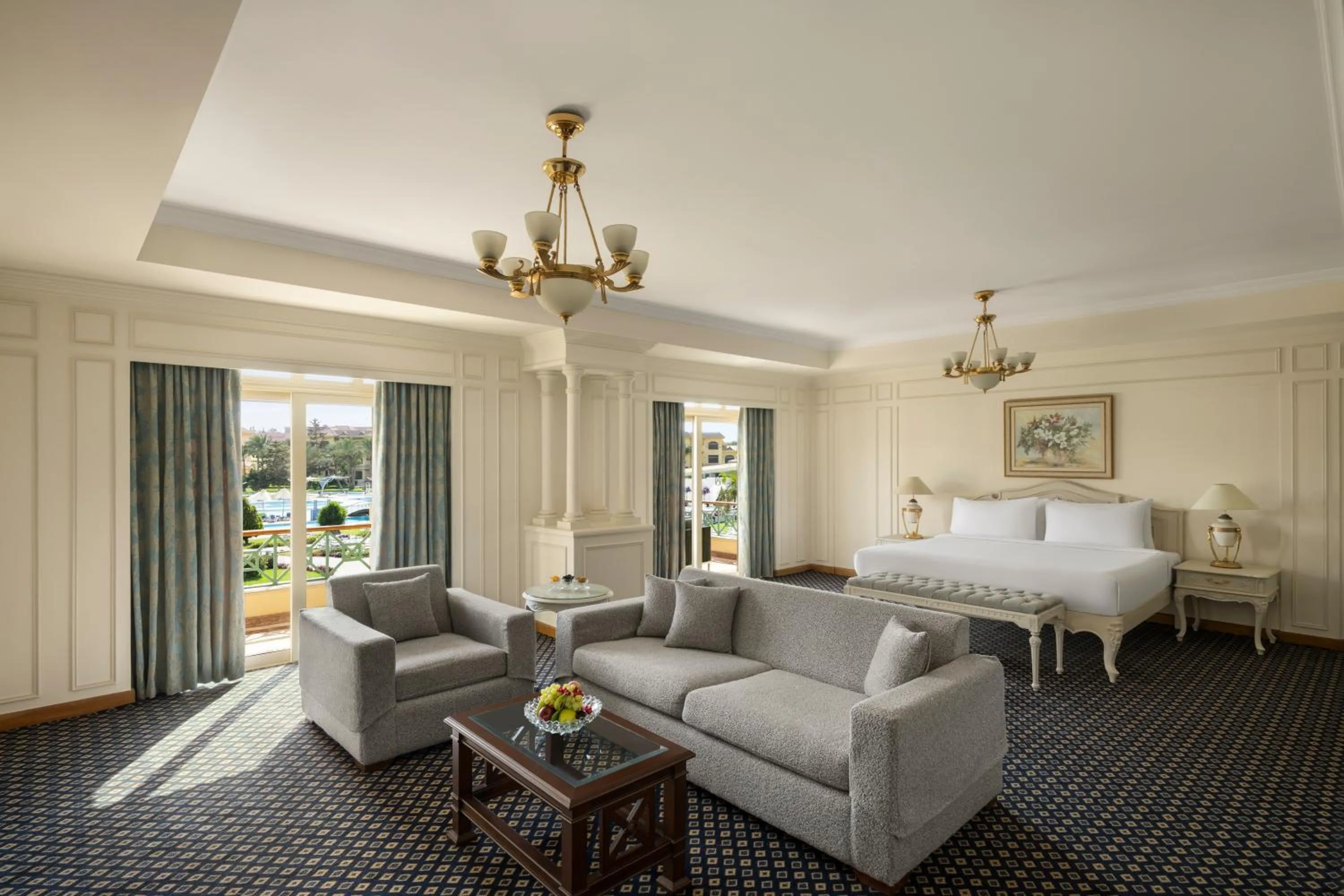 Bed in Mövenpick Hotel Cairo - Media City