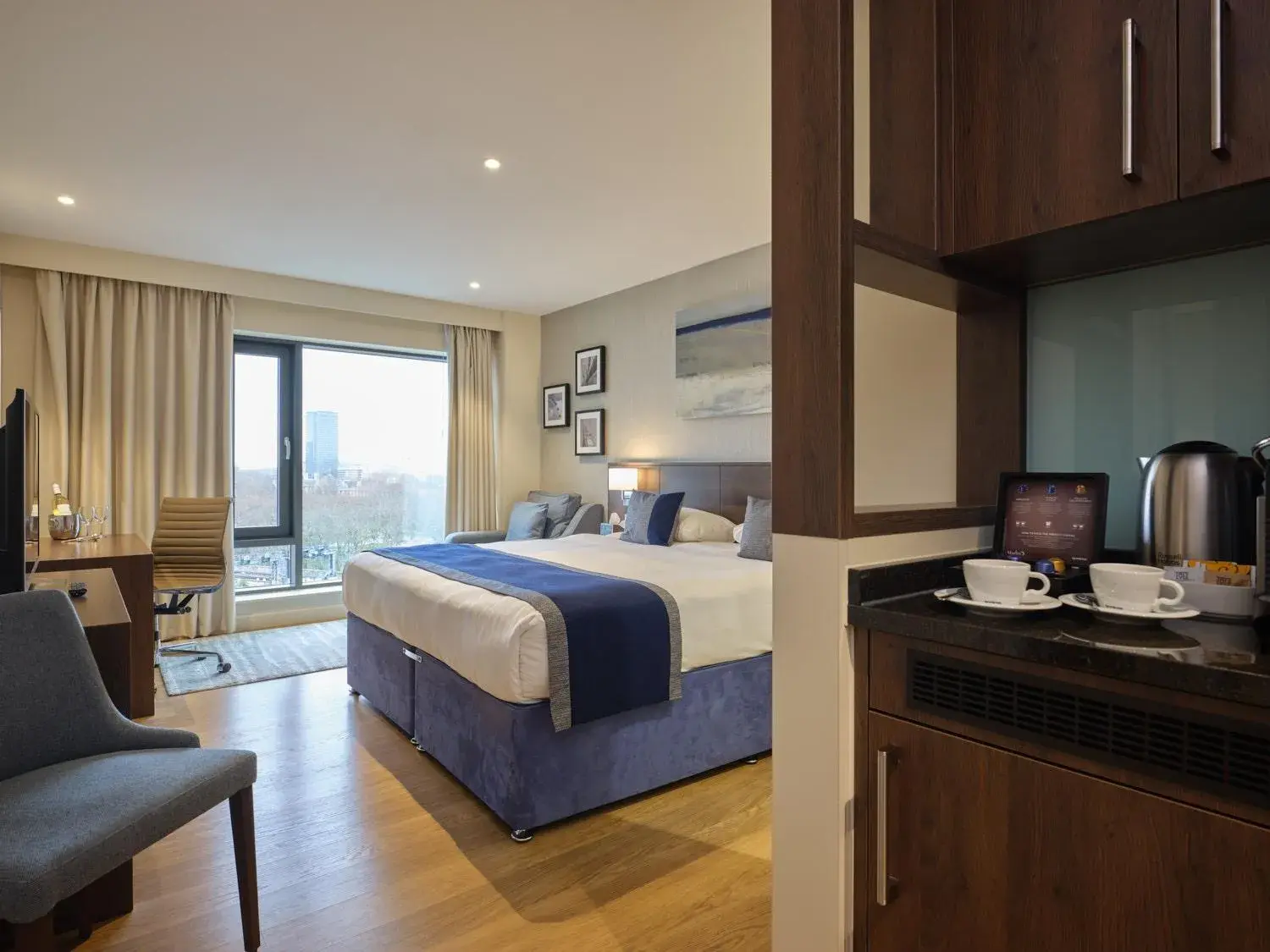 Bedroom, Bed in Marlin Waterloo Bedroom, Bed in Marlin Waterloo