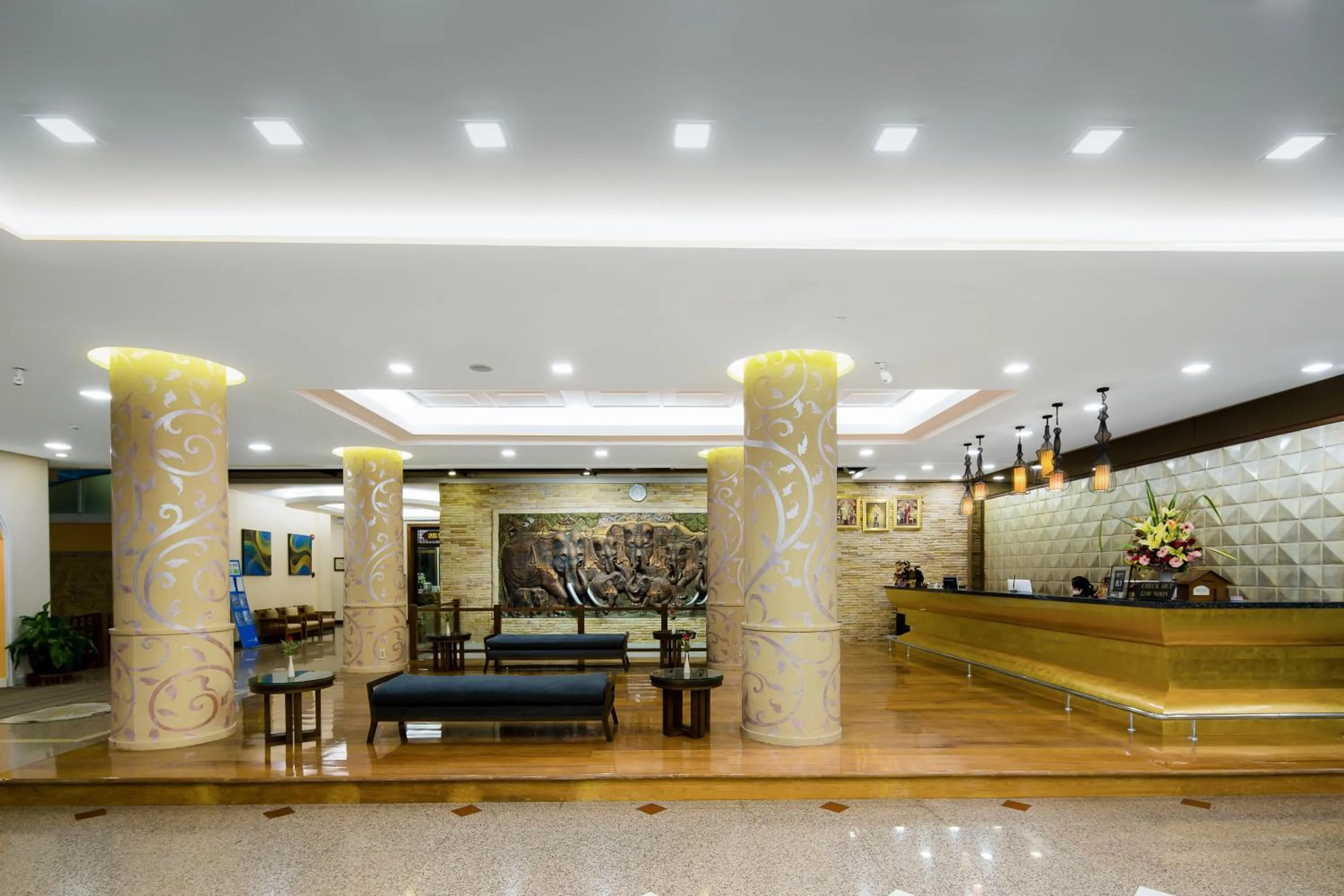 Living room in Aiyara Palace