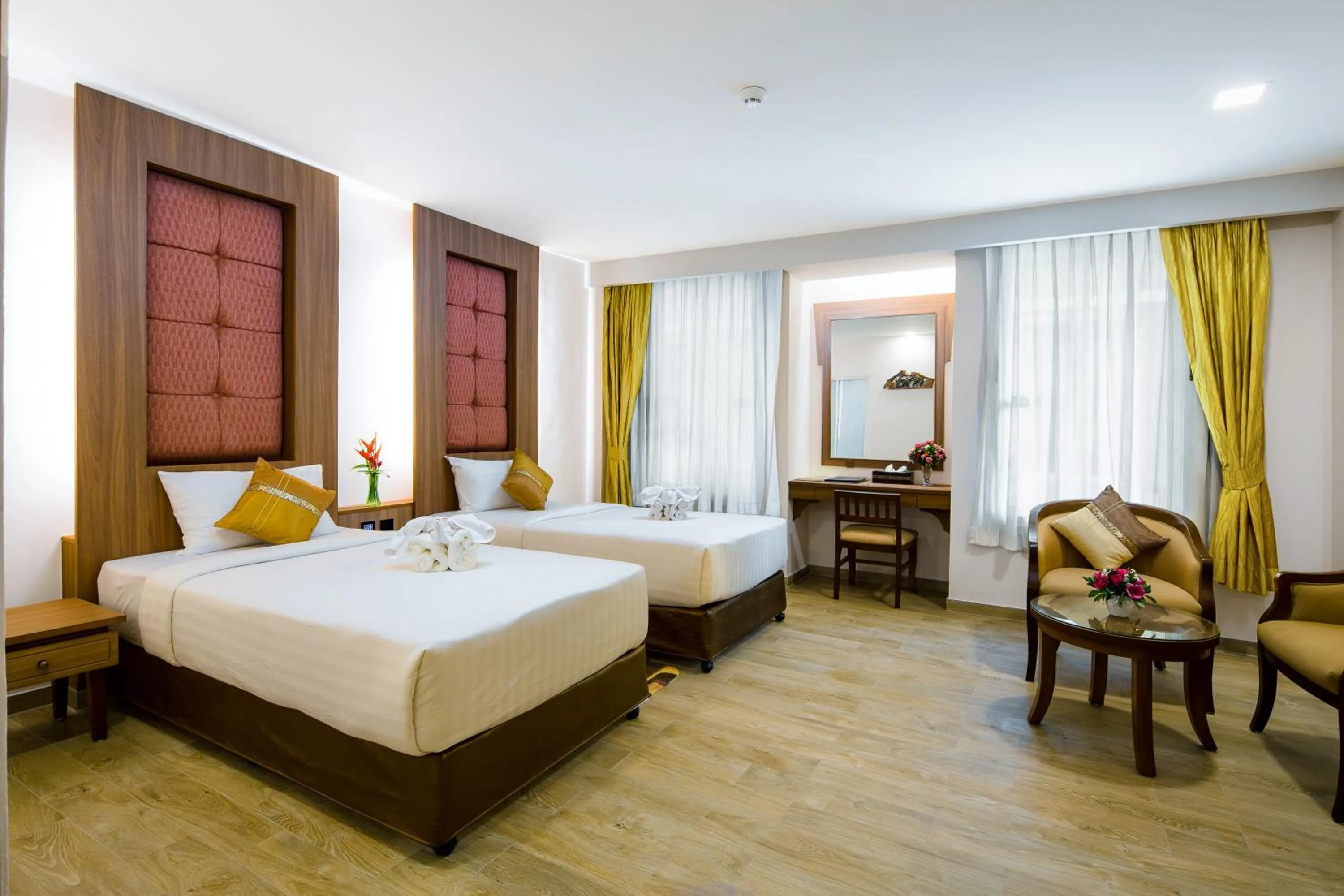 Bed in Aiyara Palace