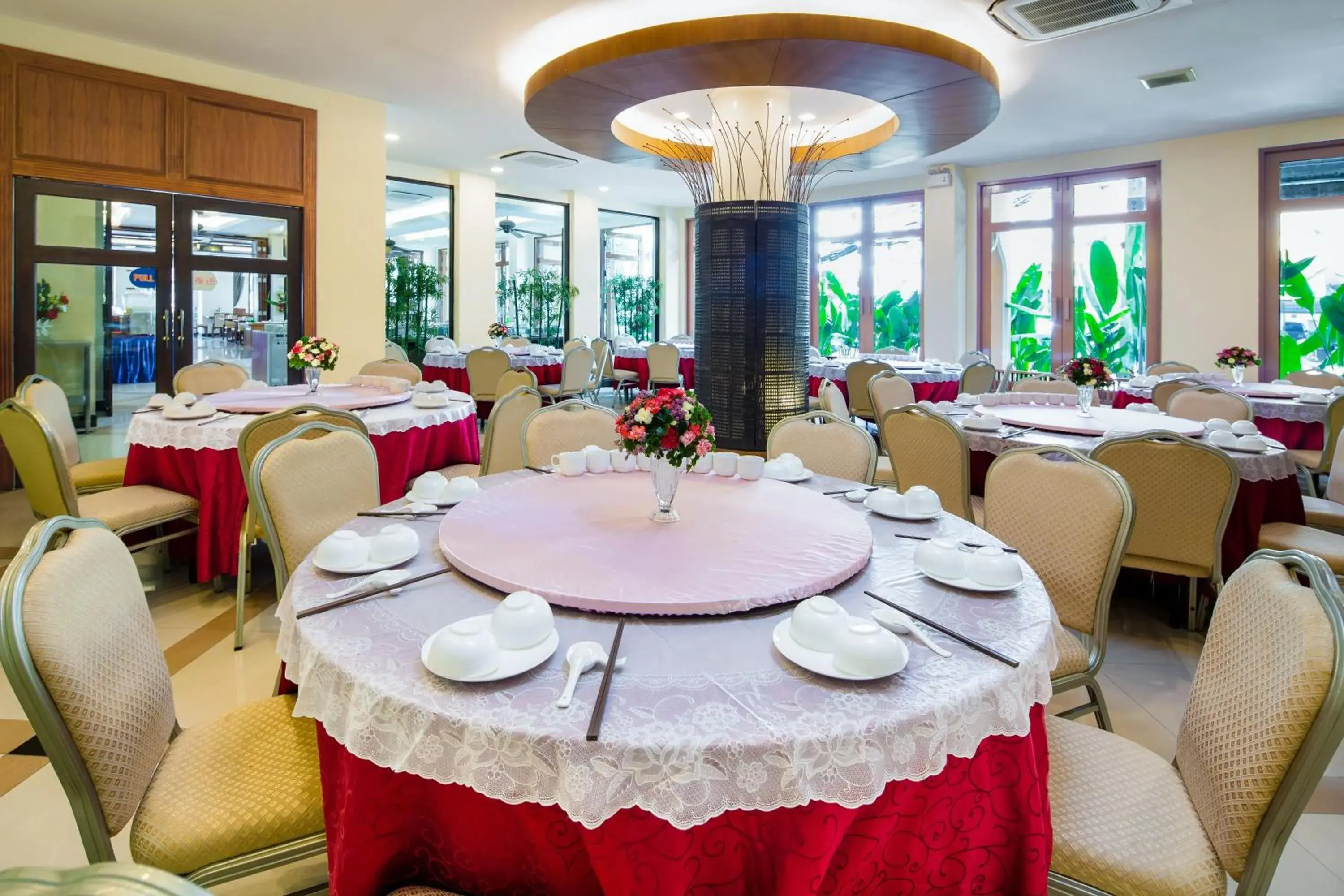 Breakfast in Aiyara Palace Breakfast in Aiyara Palace