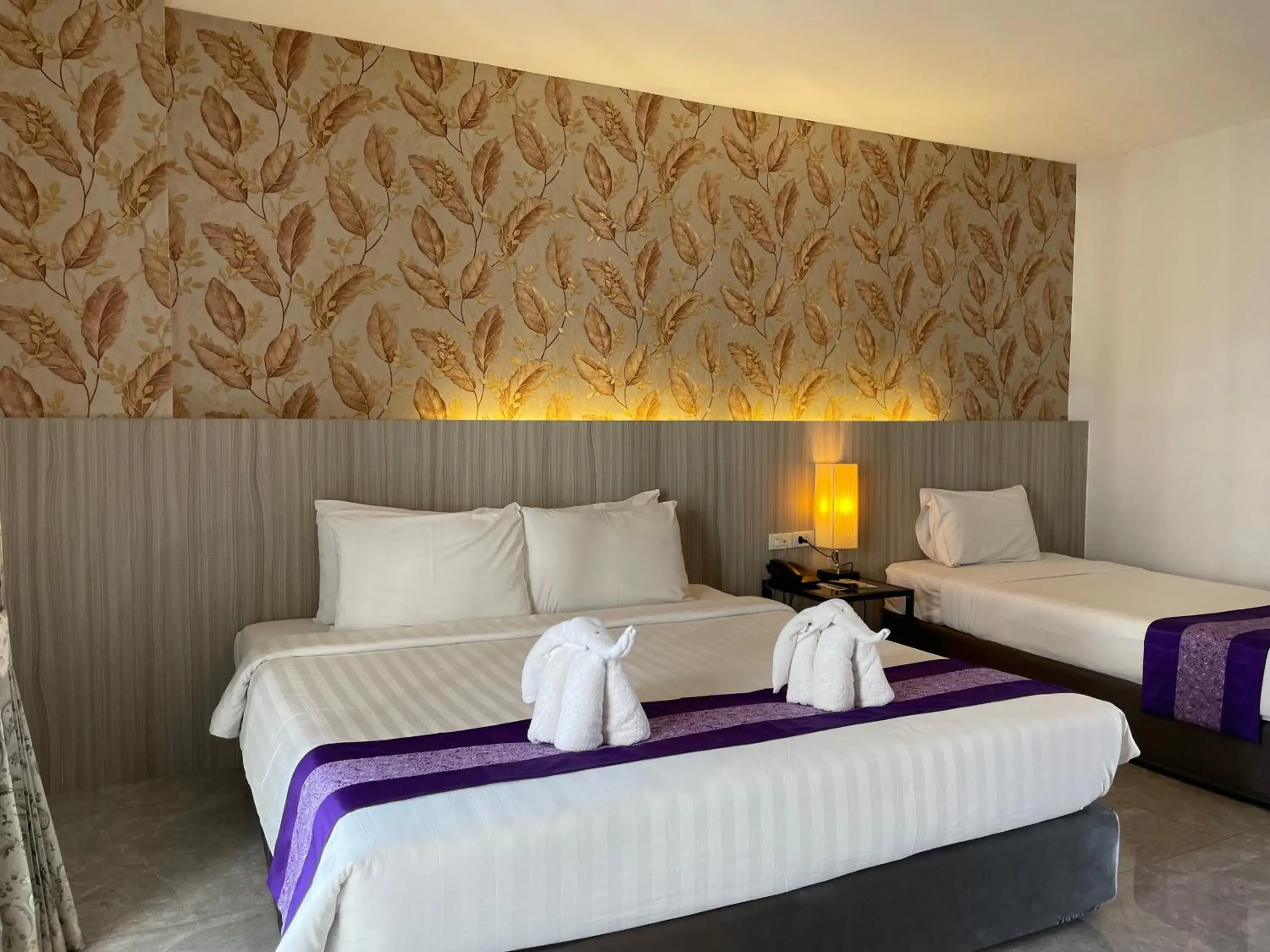 Bed in Embryo Hotel Bed in Embryo Hotel