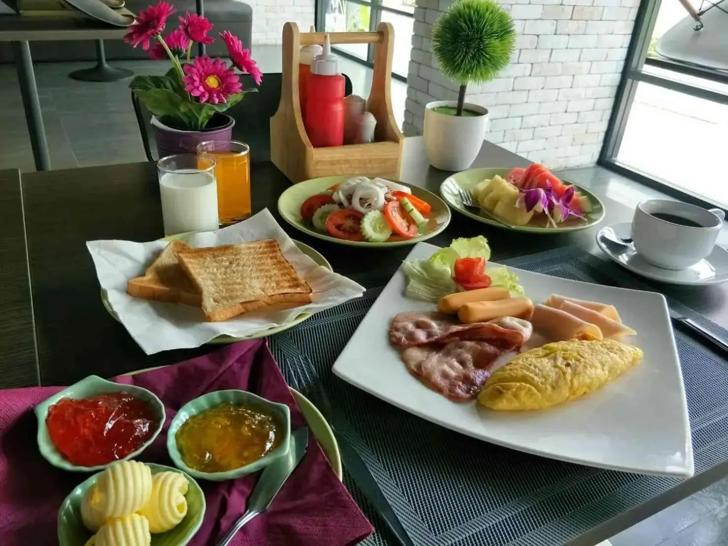 Embryo Hotel Embryo Hotel