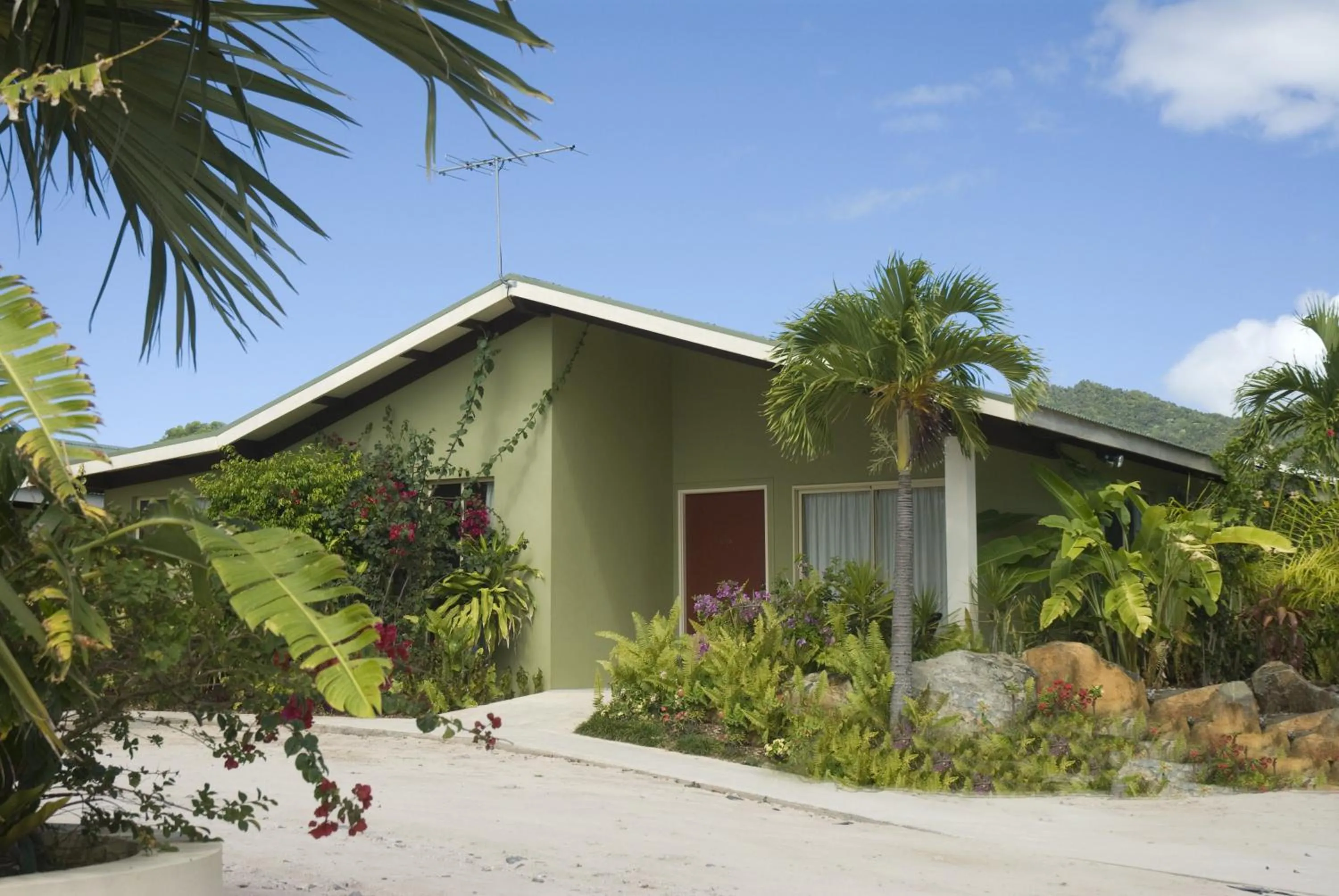 Facade/entrance in The Edgewater Resort & Spa