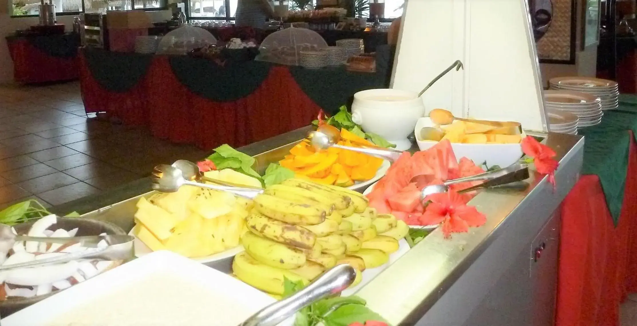 Food in The Edgewater Resort & Spa Food in The Edgewater Resort & Spa