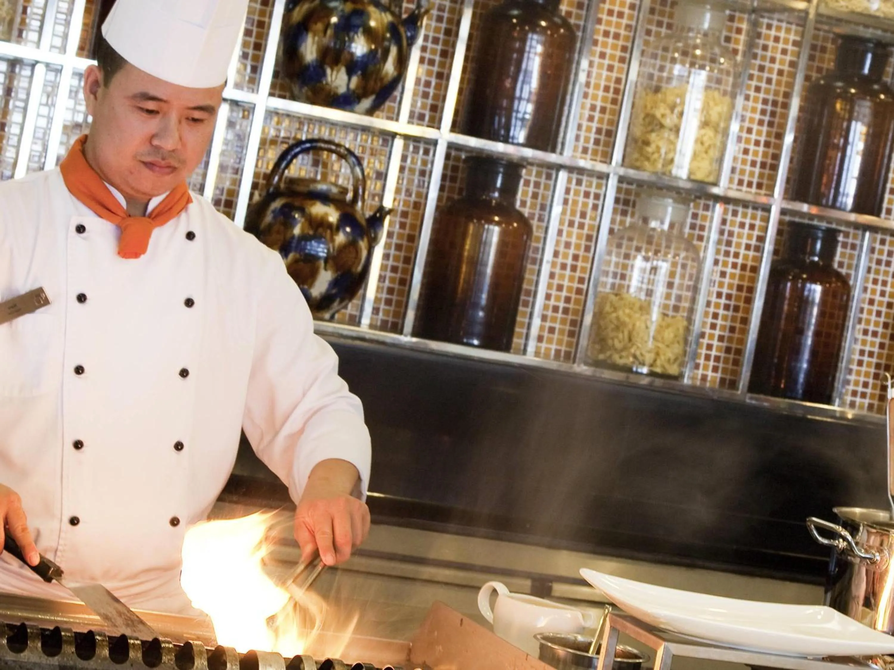 Restaurant/places to eat in Novotel Ha Long Bay Hotel