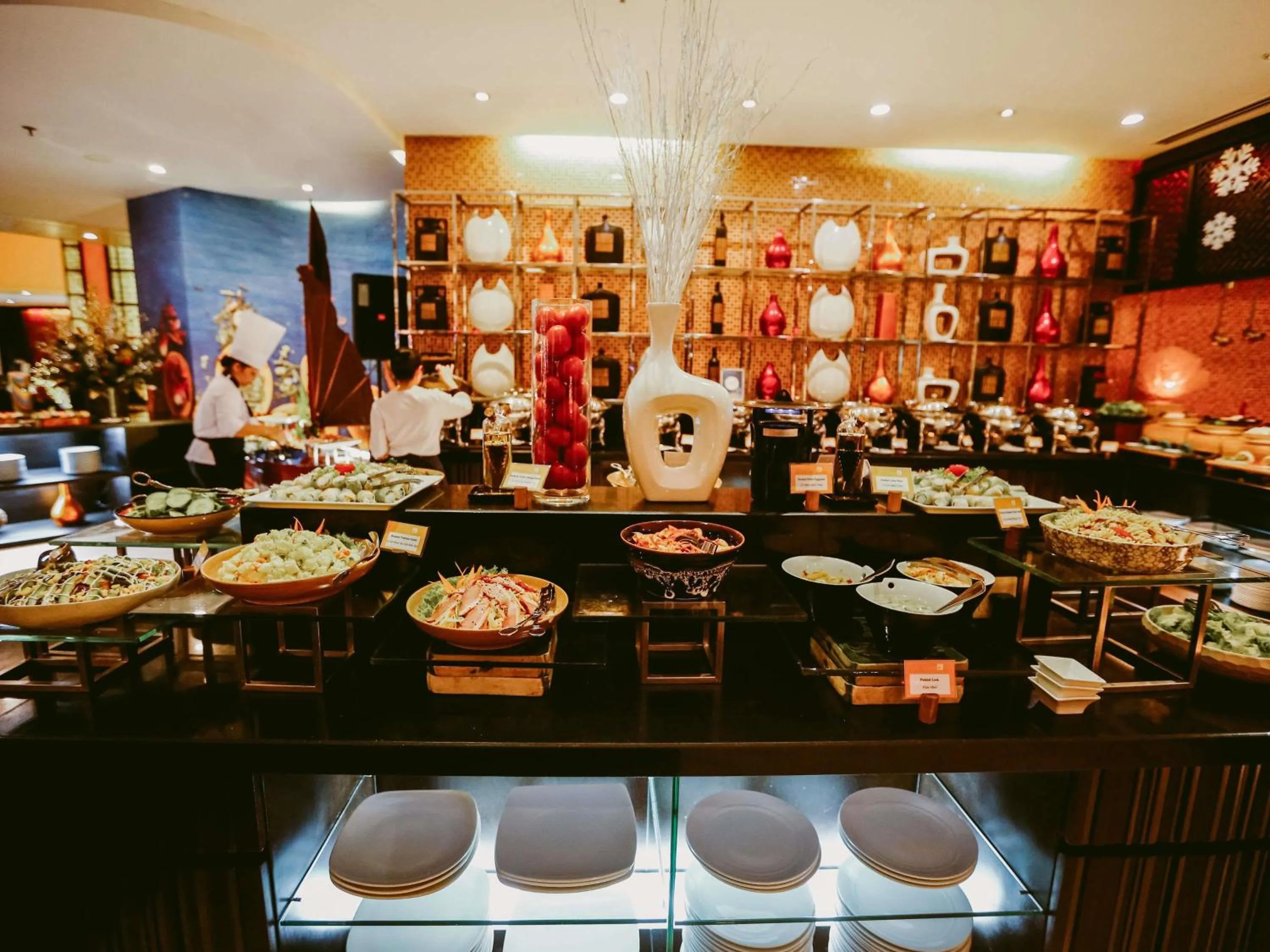 Restaurant/places to eat in Novotel Ha Long Bay Hotel