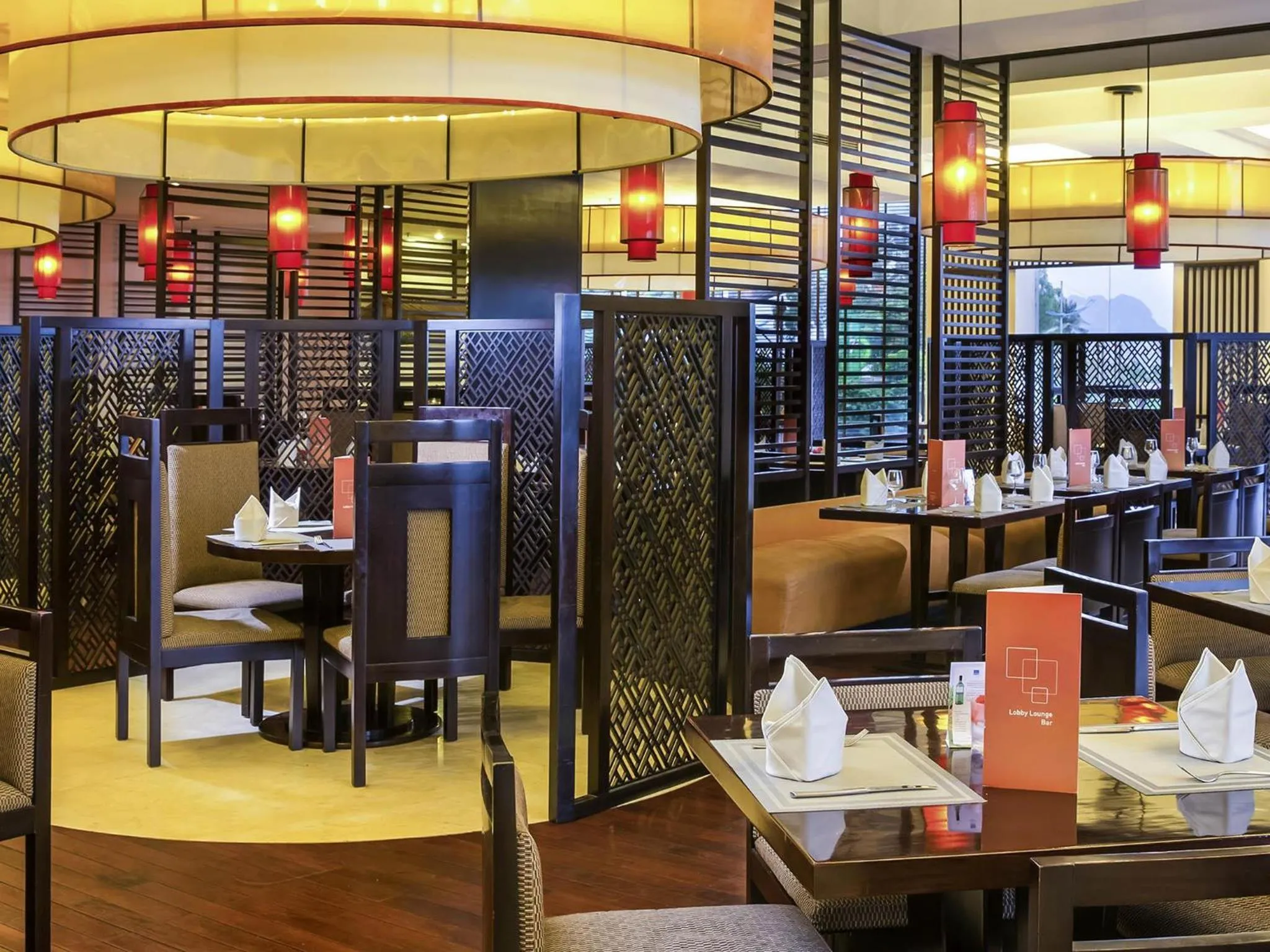 Restaurant/places to eat in Novotel Ha Long Bay Hotel