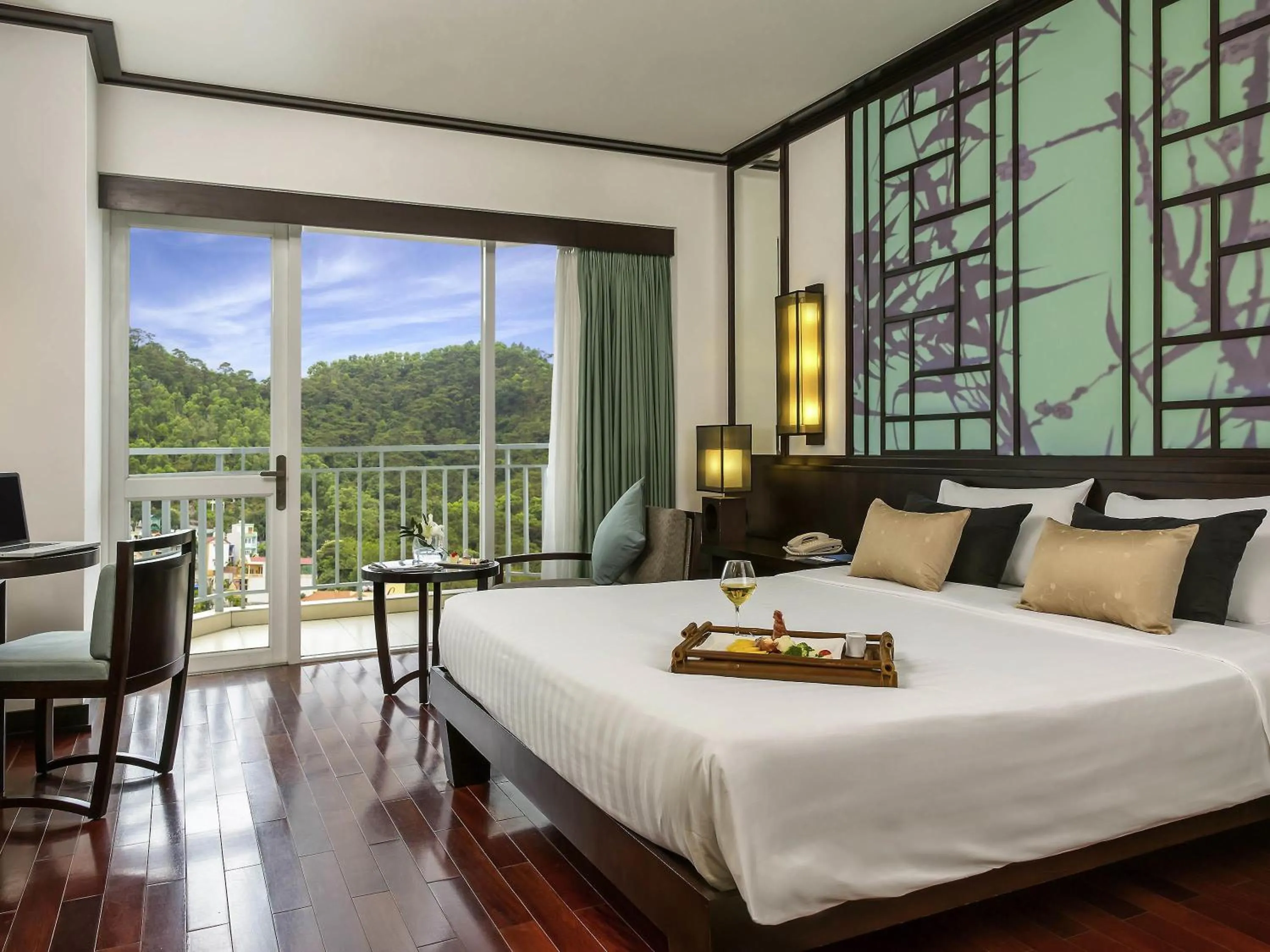 Bedroom, Bed in Novotel Ha Long Bay Hotel