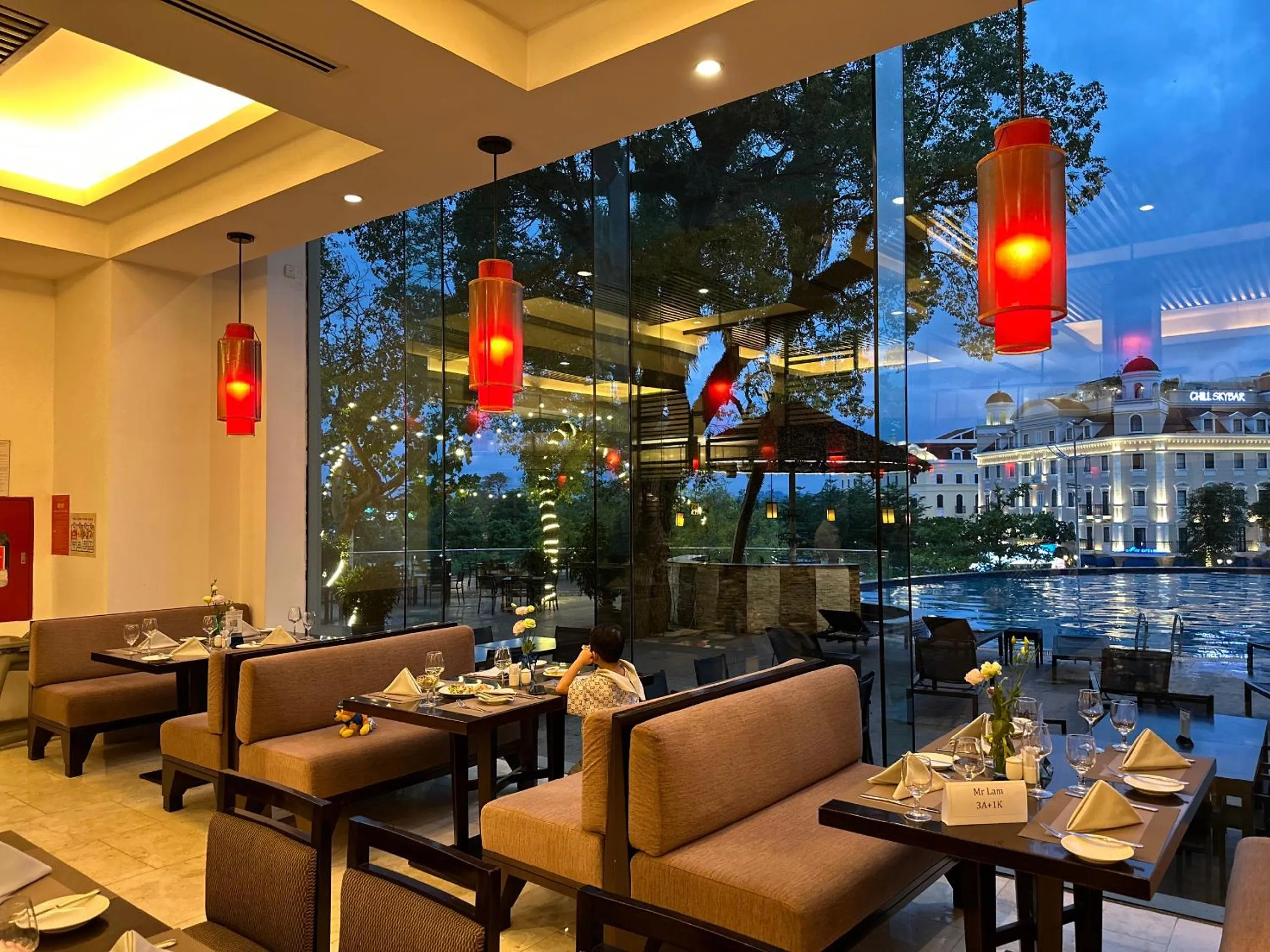 Restaurant/places to eat in Novotel Ha Long Bay Hotel