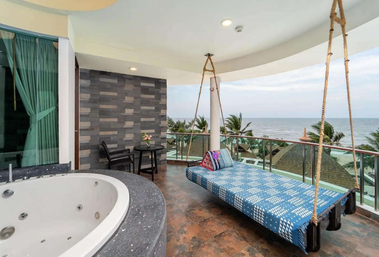 Balcony/Terrace in Springfield @Sea Resort & Spa