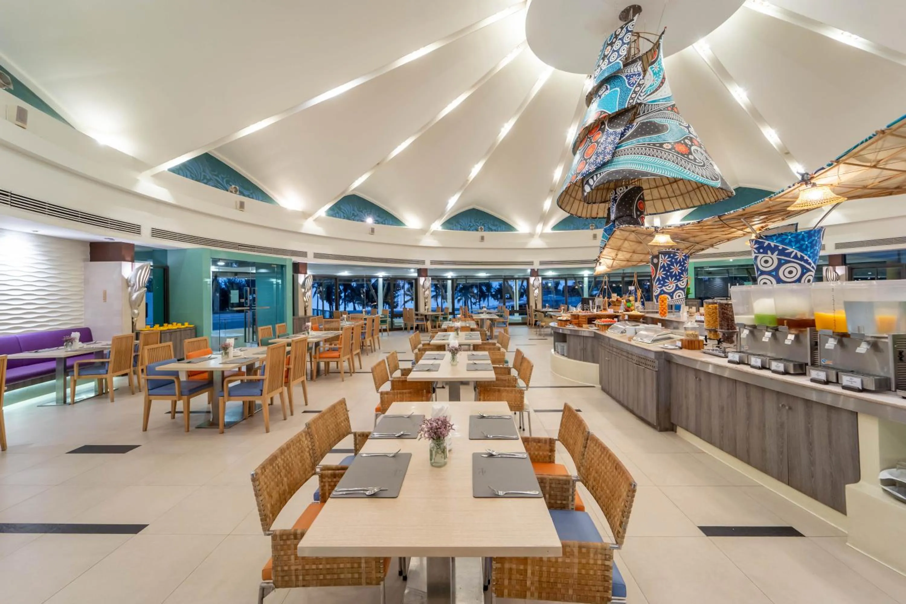 Restaurant/places to eat in Springfield @Sea Resort & Spa