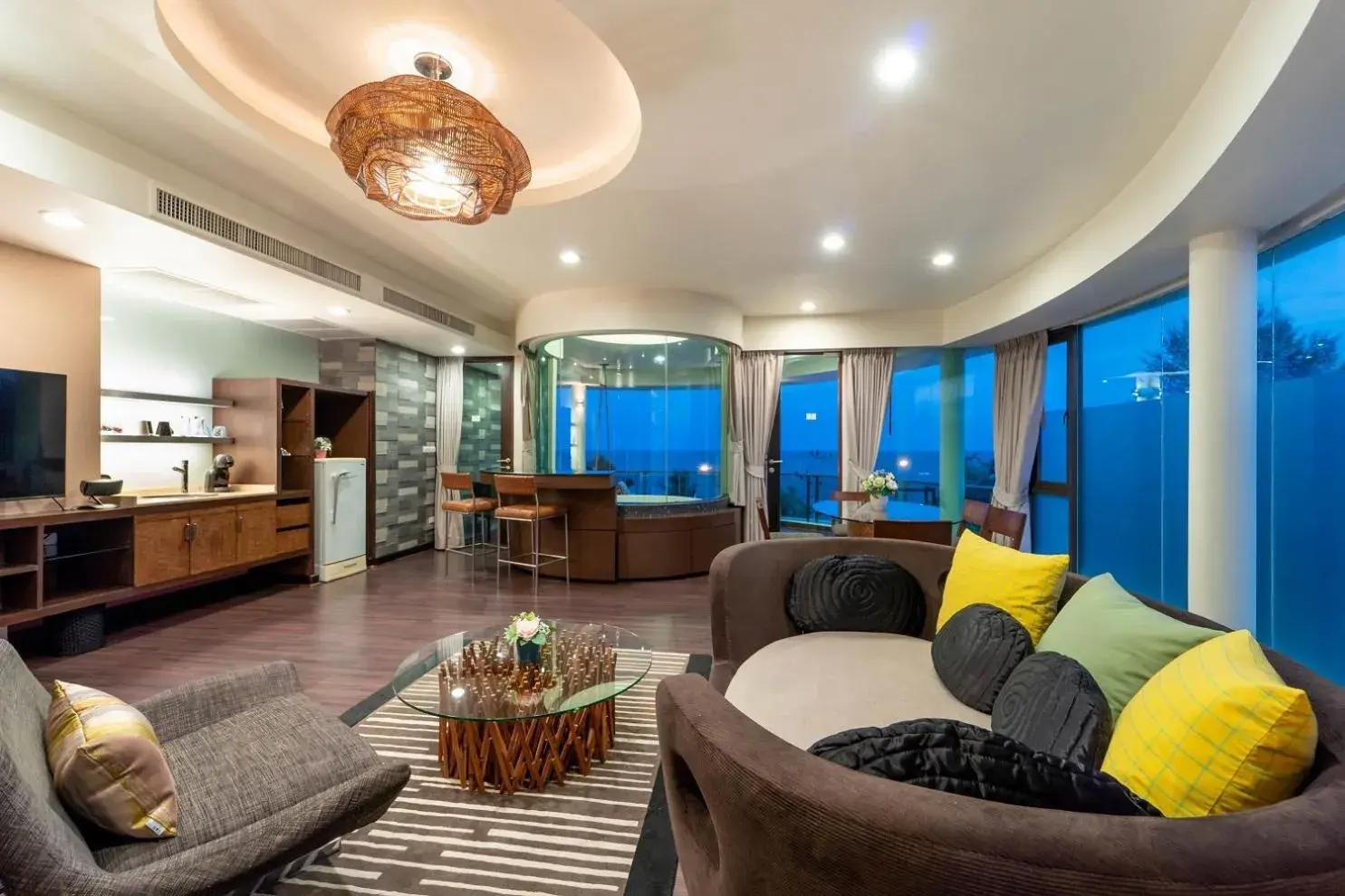 Royal Suite in Springfield @Sea Resort & Spa Royal Suite in Springfield @Sea Resort & Spa