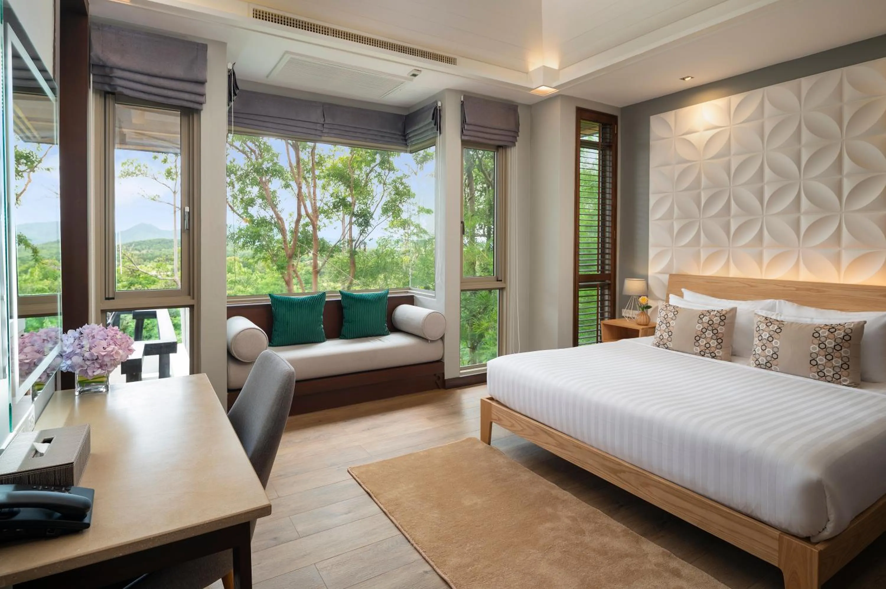 Bed in Springfield Village Golf & Spa