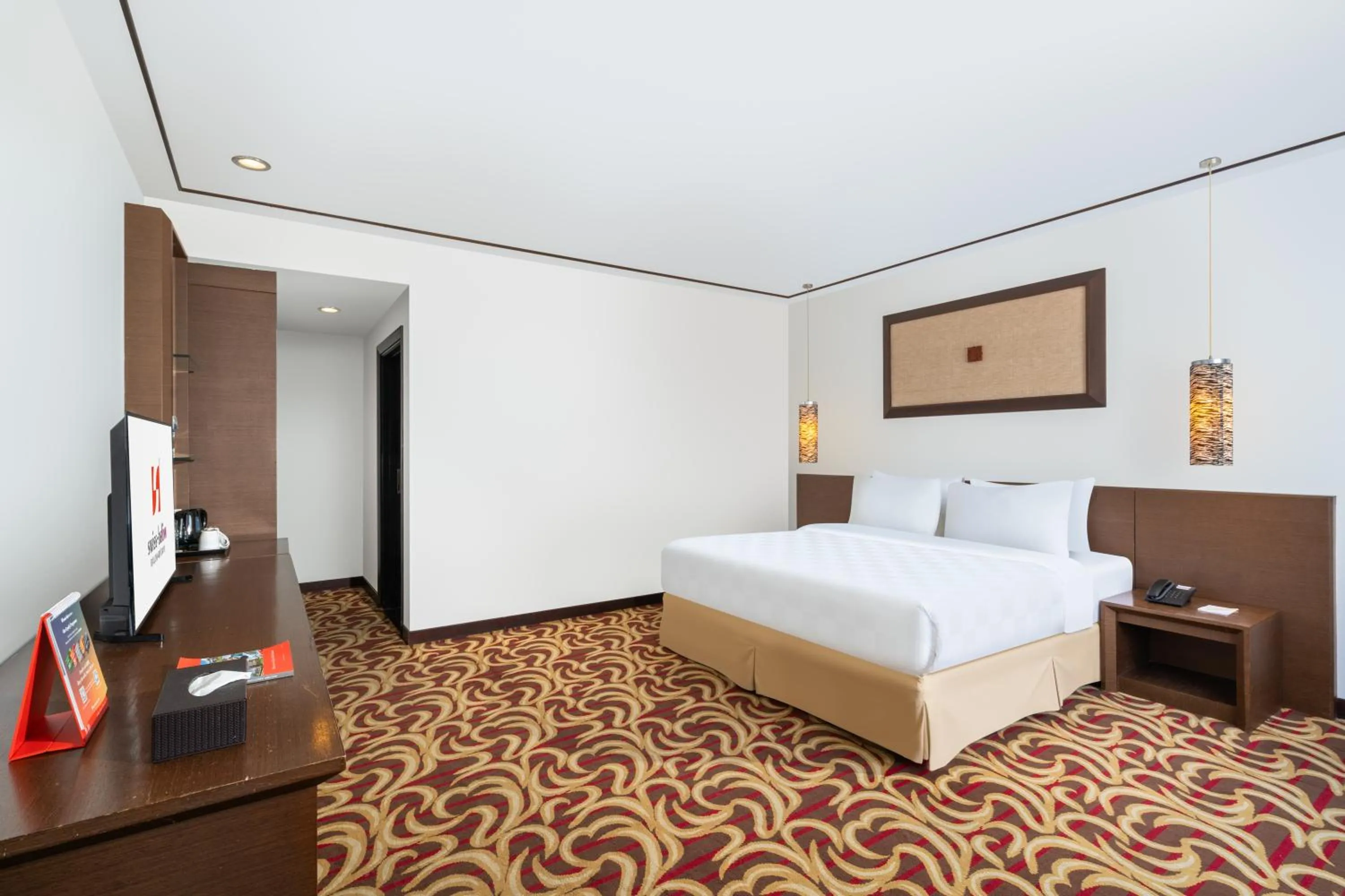 Bedroom, Bed in Swiss-Belinn Baloi Batam