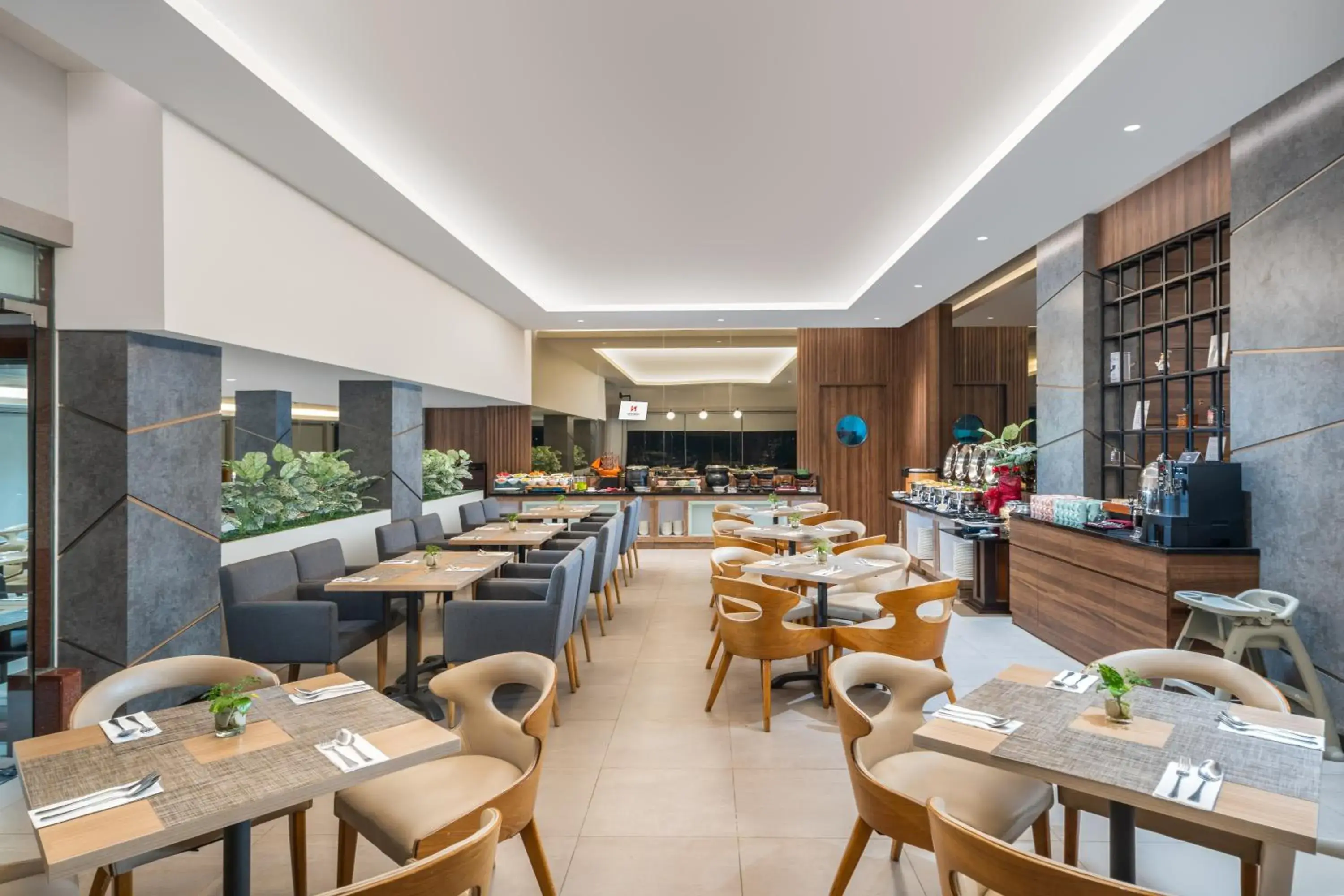 Restaurant/places to eat in Swiss-Belinn Baloi Batam Restaurant/places to eat in Swiss-Belinn Baloi Batam