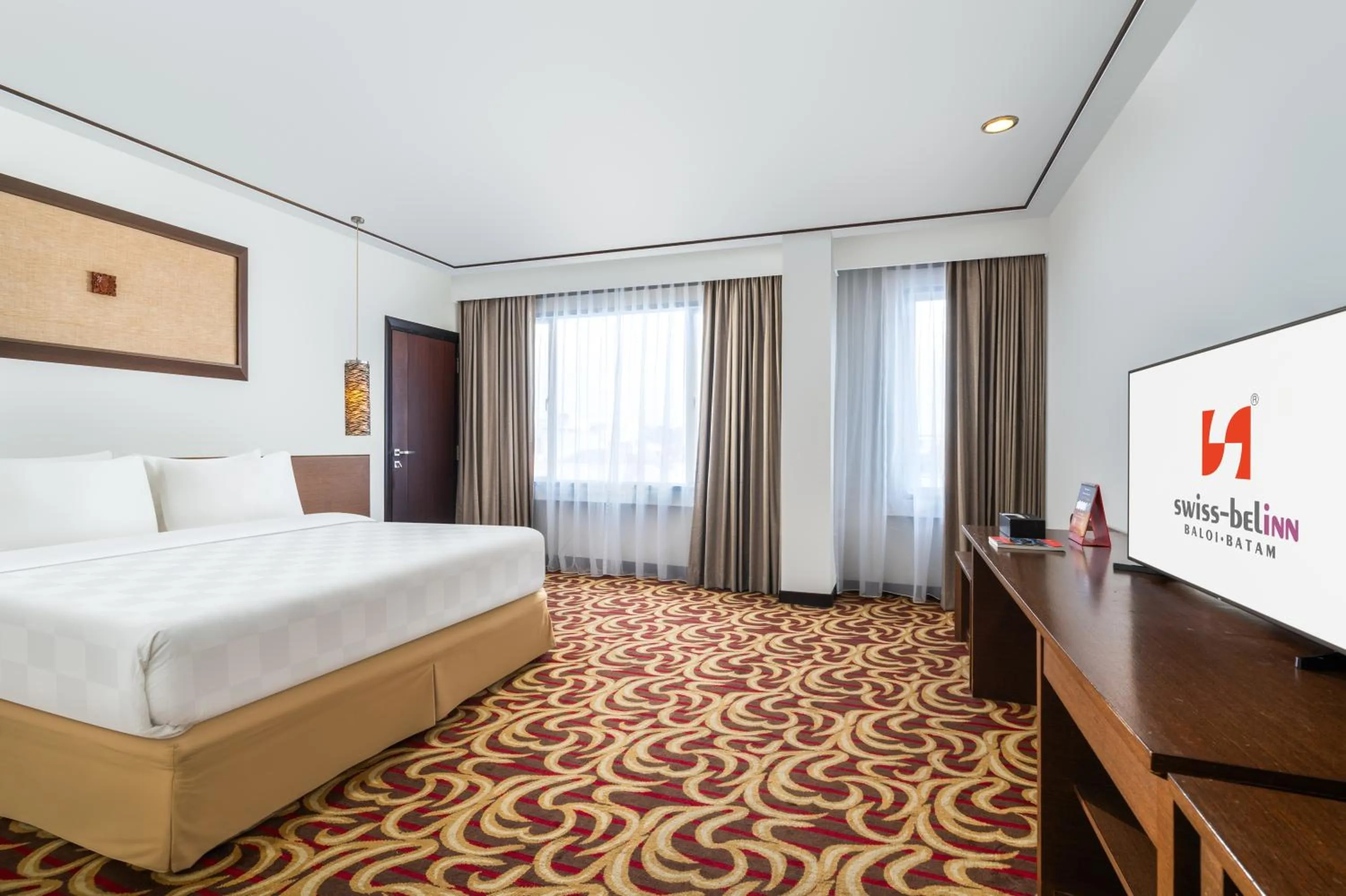 Bedroom, Bed in Swiss-Belinn Baloi Batam