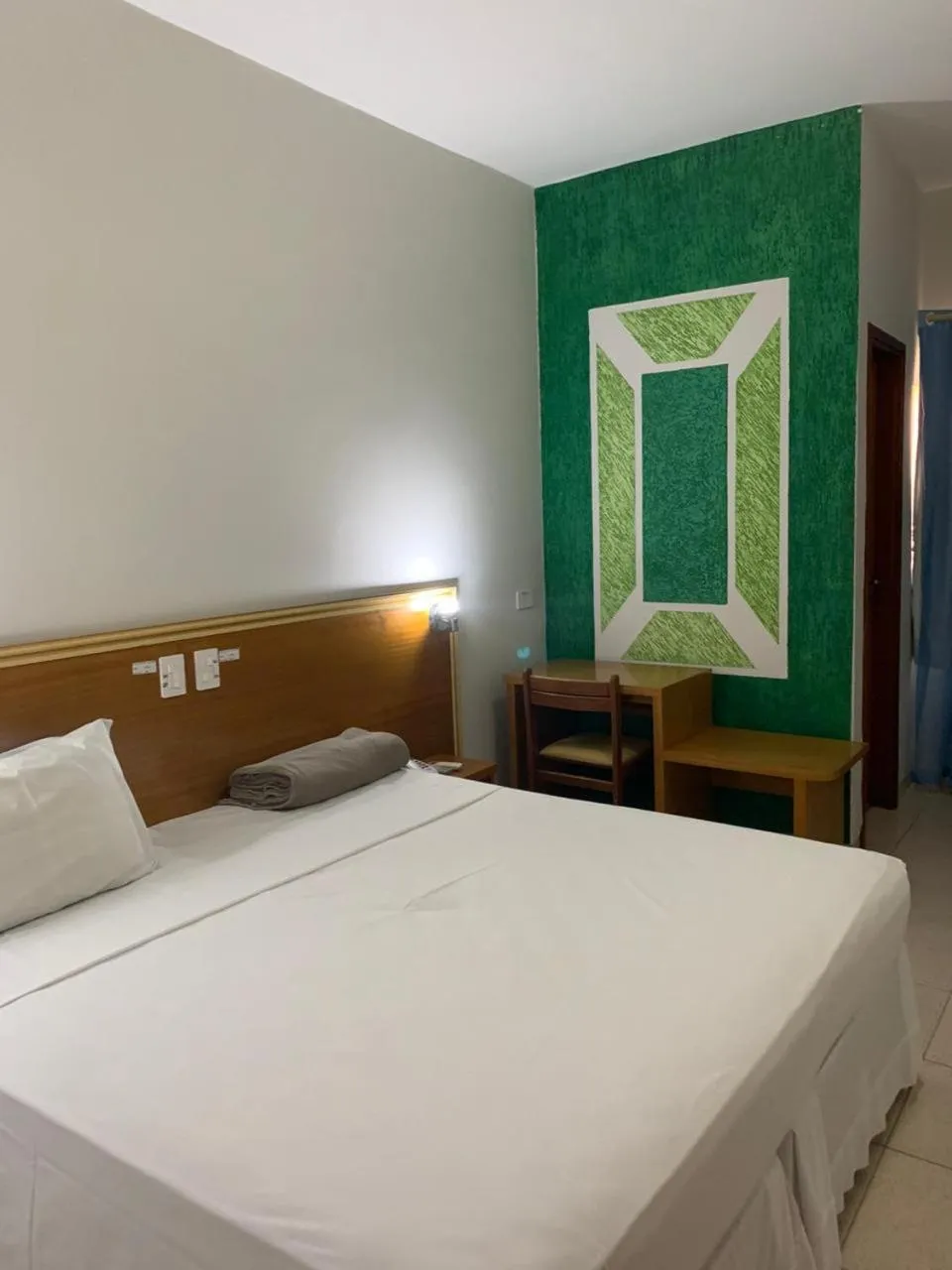 Photo of the whole room, Bed in Nioja Hotel