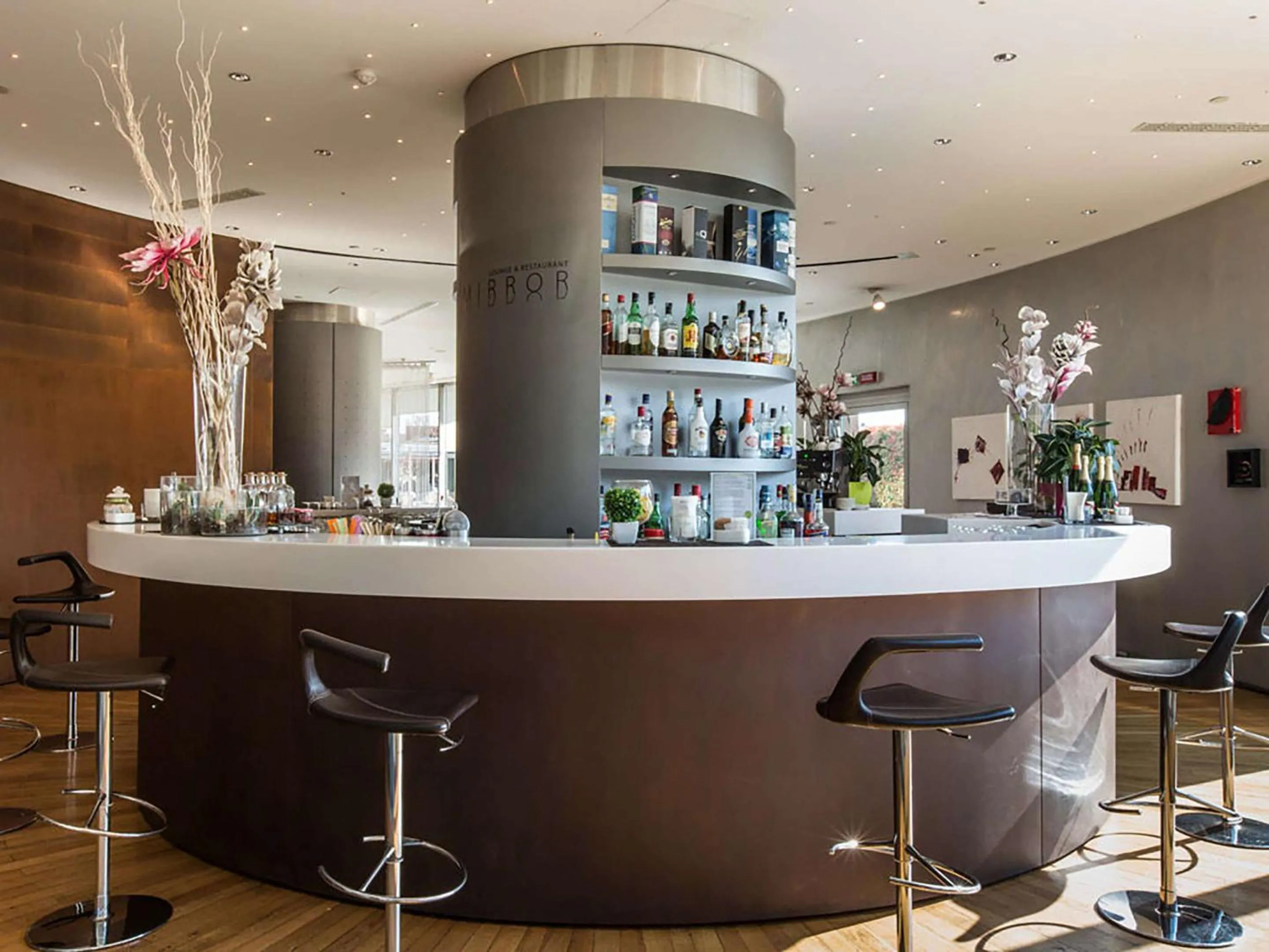 Lounge or bar in Best Western Plus The Hub Hotel