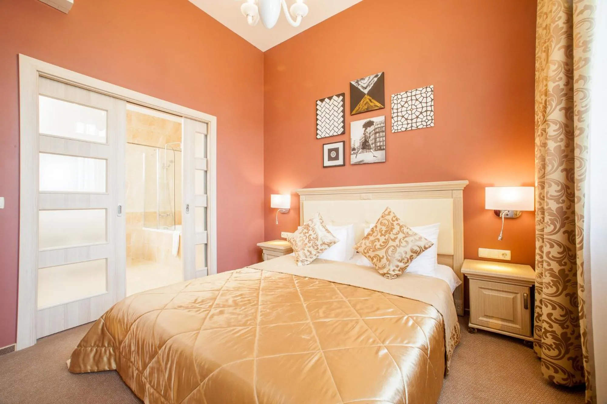 Decorative detail, Bed in Mackintosh Hotel