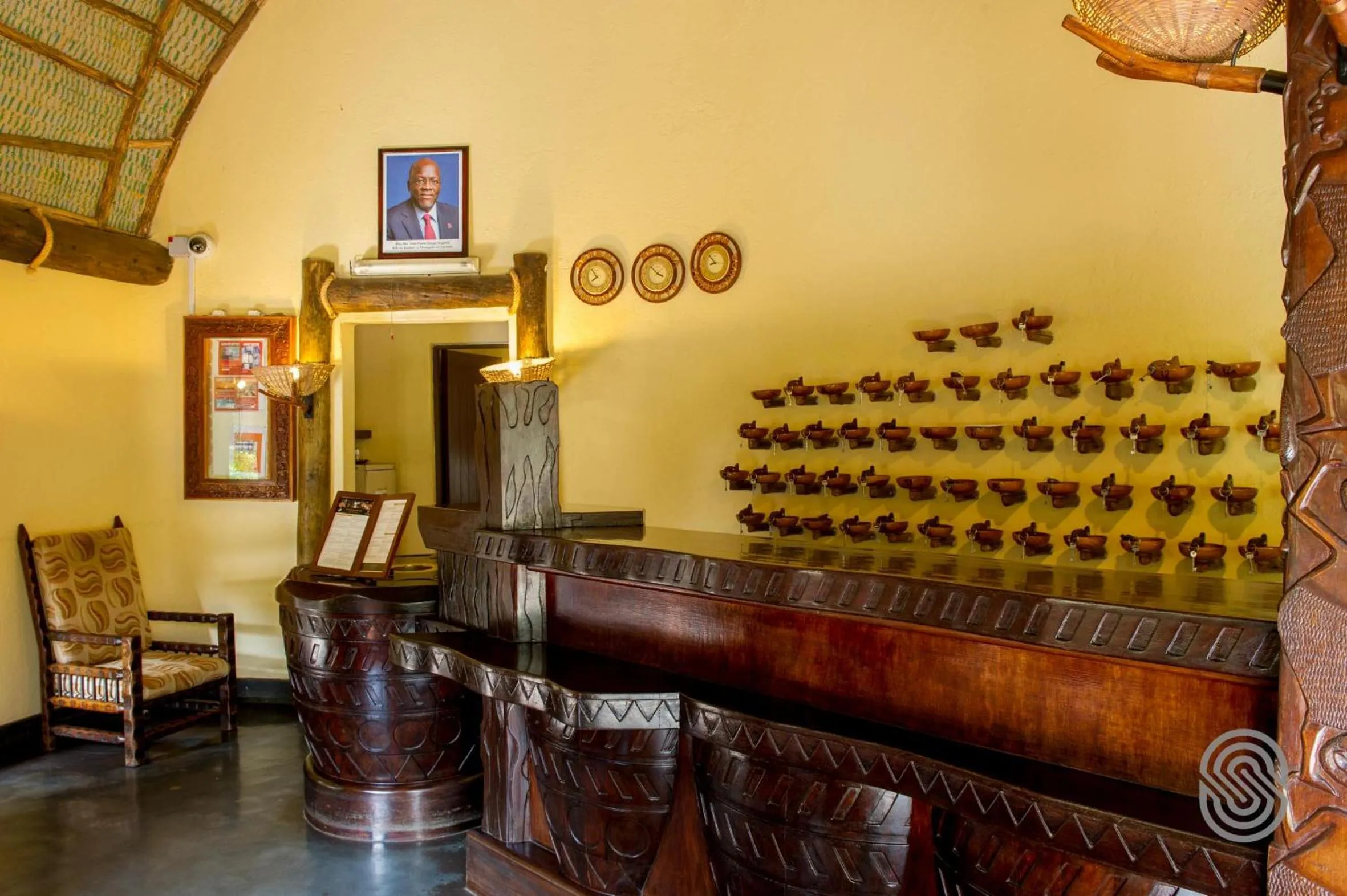 Lobby or reception in Serengeti Serena Safari Lodge
