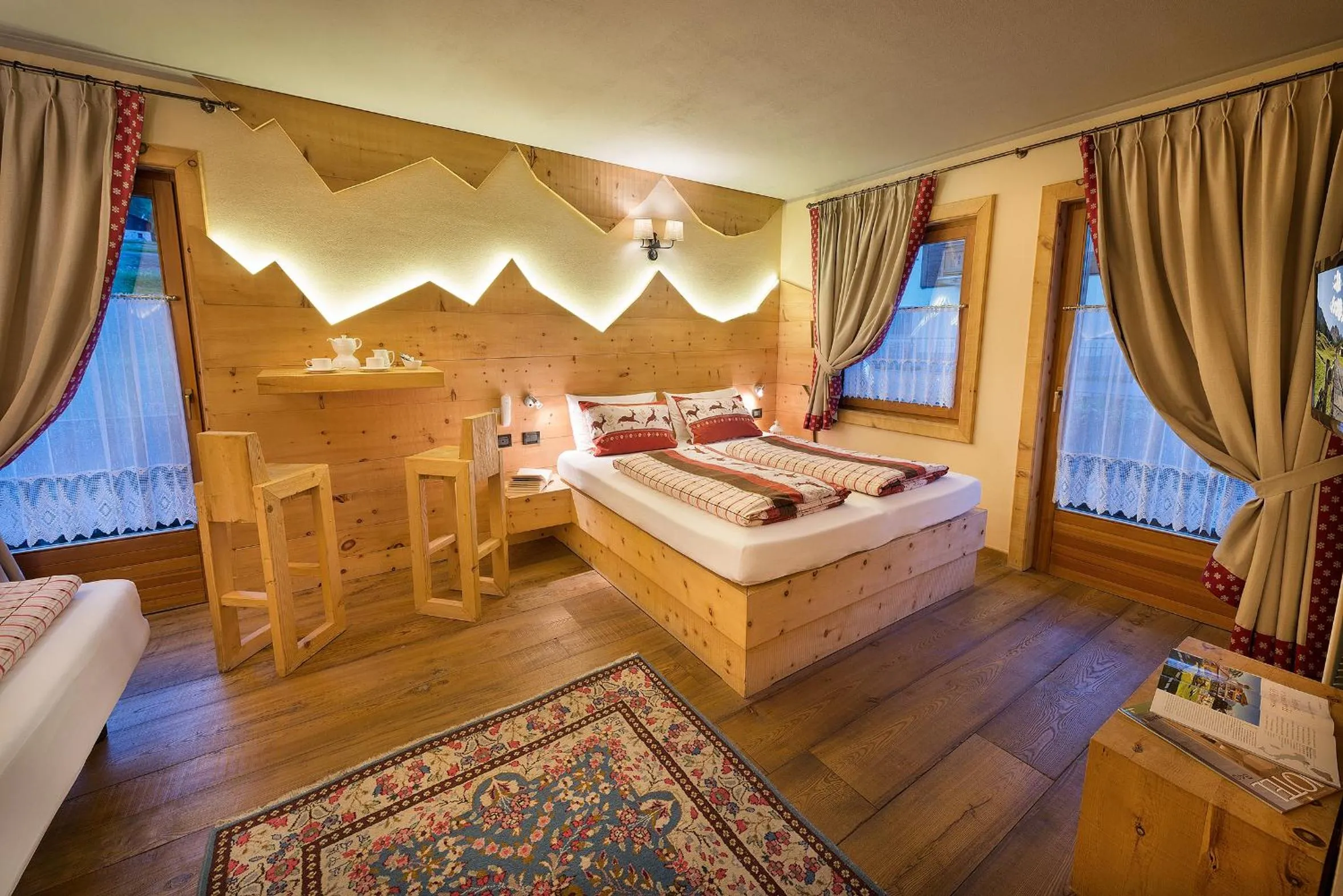 Spring, Bed in Hotel Astra