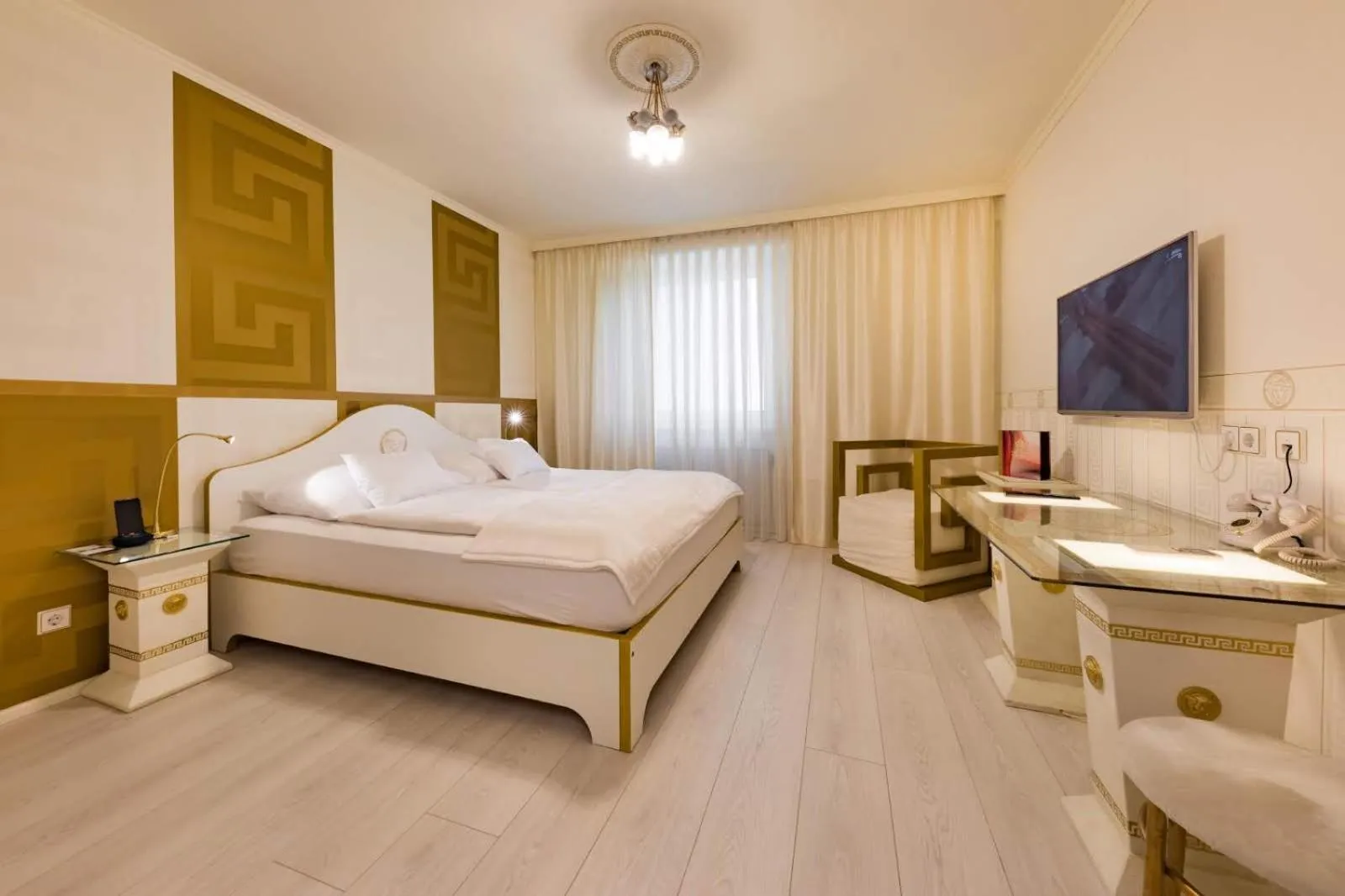 Photo of the whole room, Bed in Hotel Freizeittempel