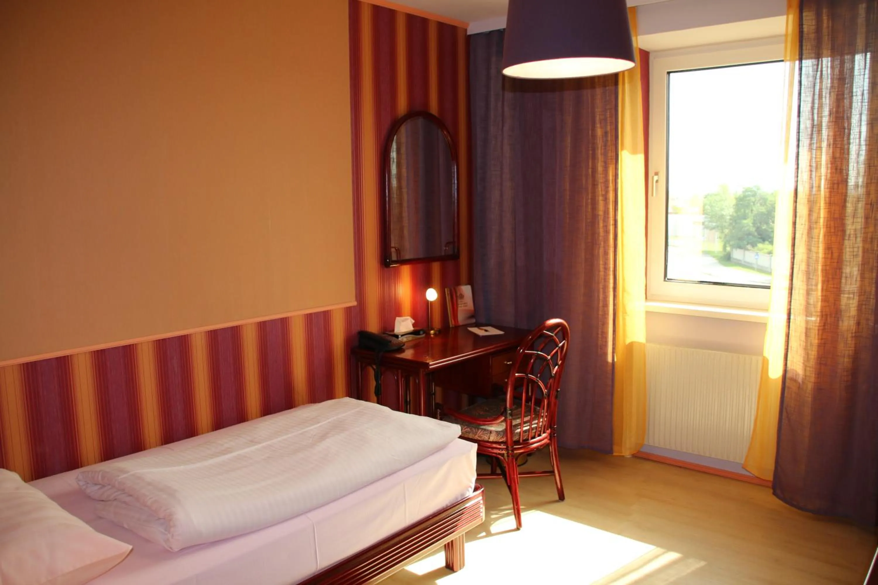 Bedroom, Bed in Hotel Freizeittempel