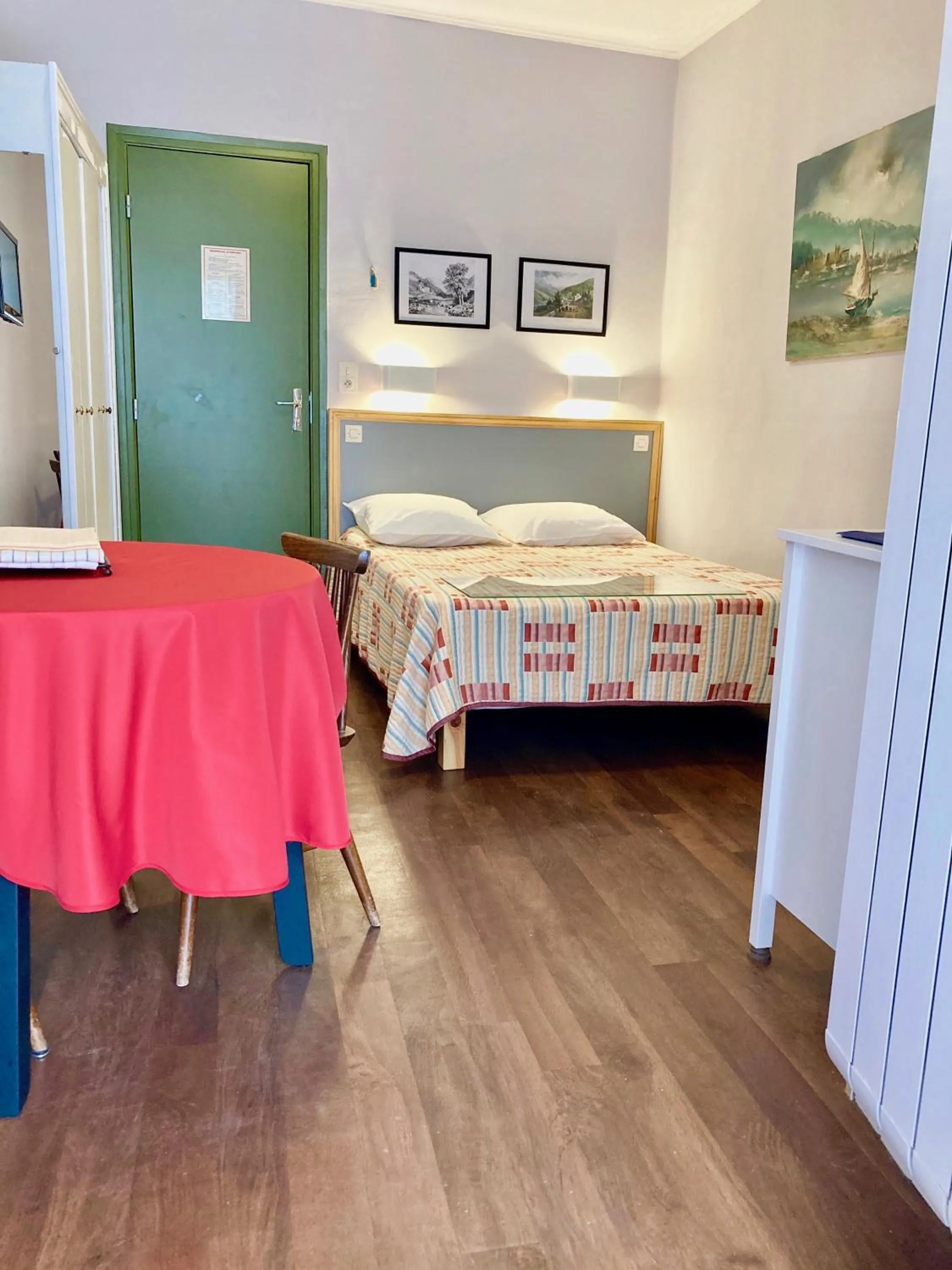 Bedroom in Résidence Richelieu