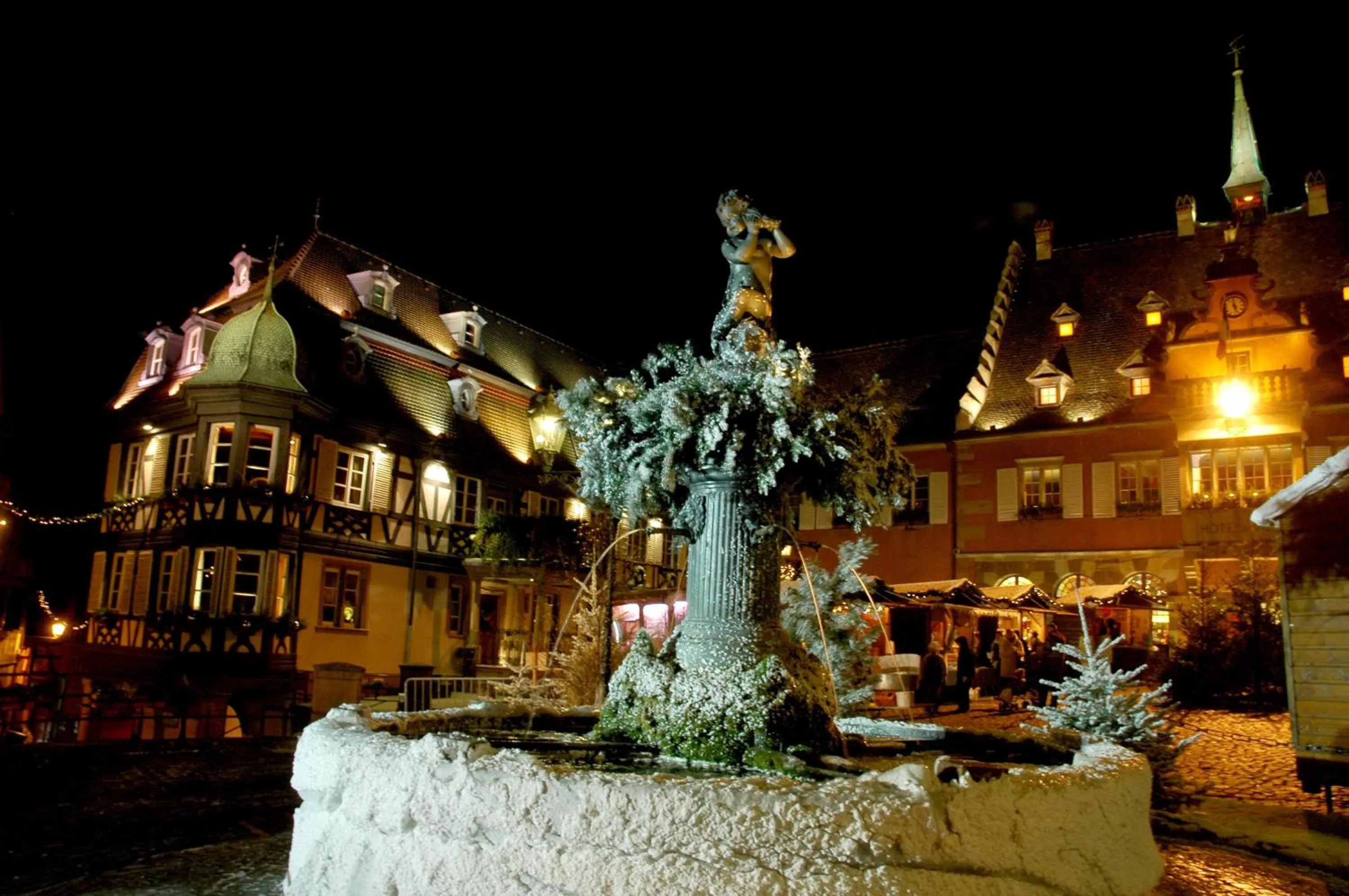 Nearby landmark in A la Maison Rouge Hôtel & Restaurant