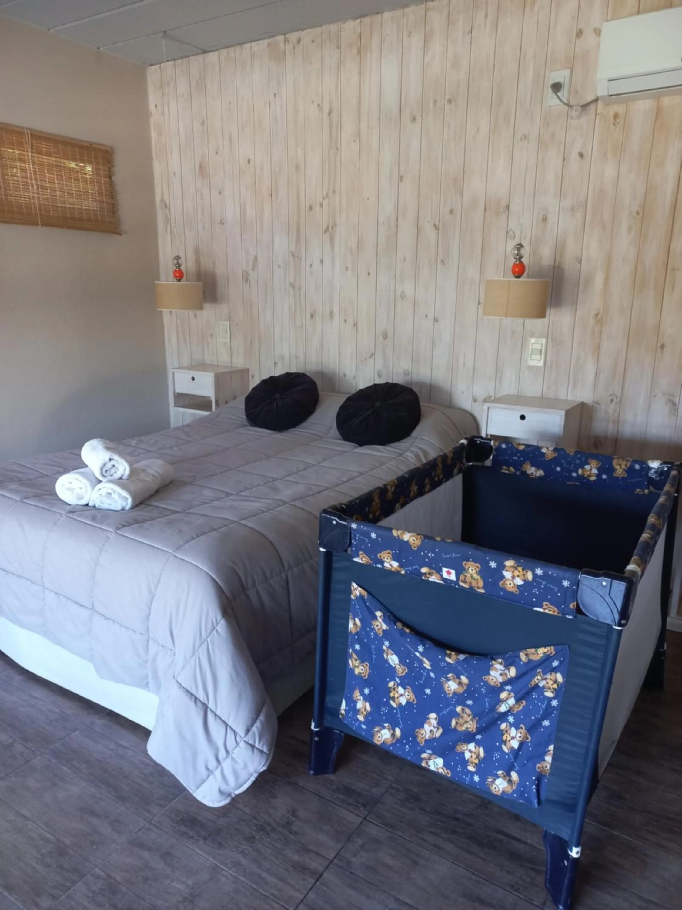 cot, Bed in Piedra Mora Loft