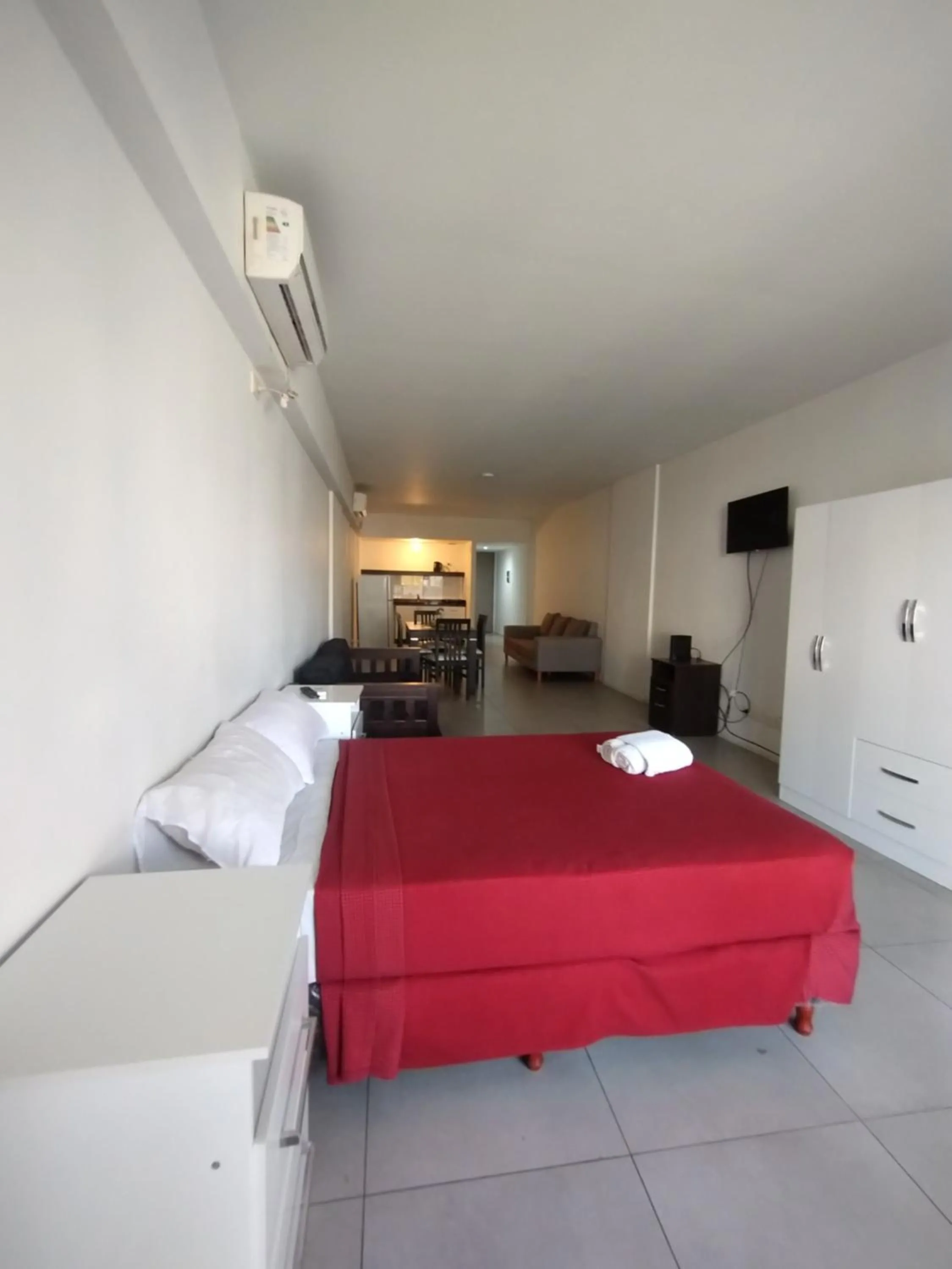 Bed in San Remo Apartments